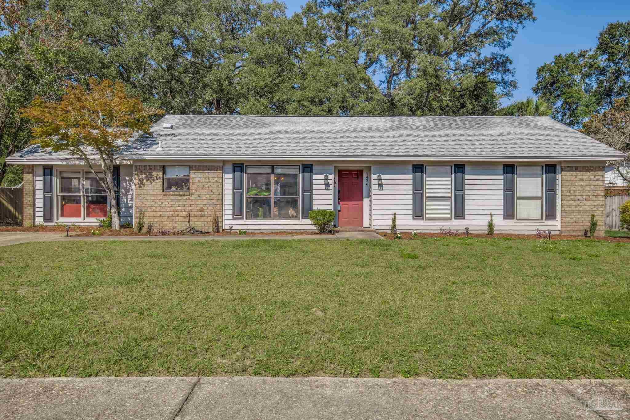 Photo of Listing #672646