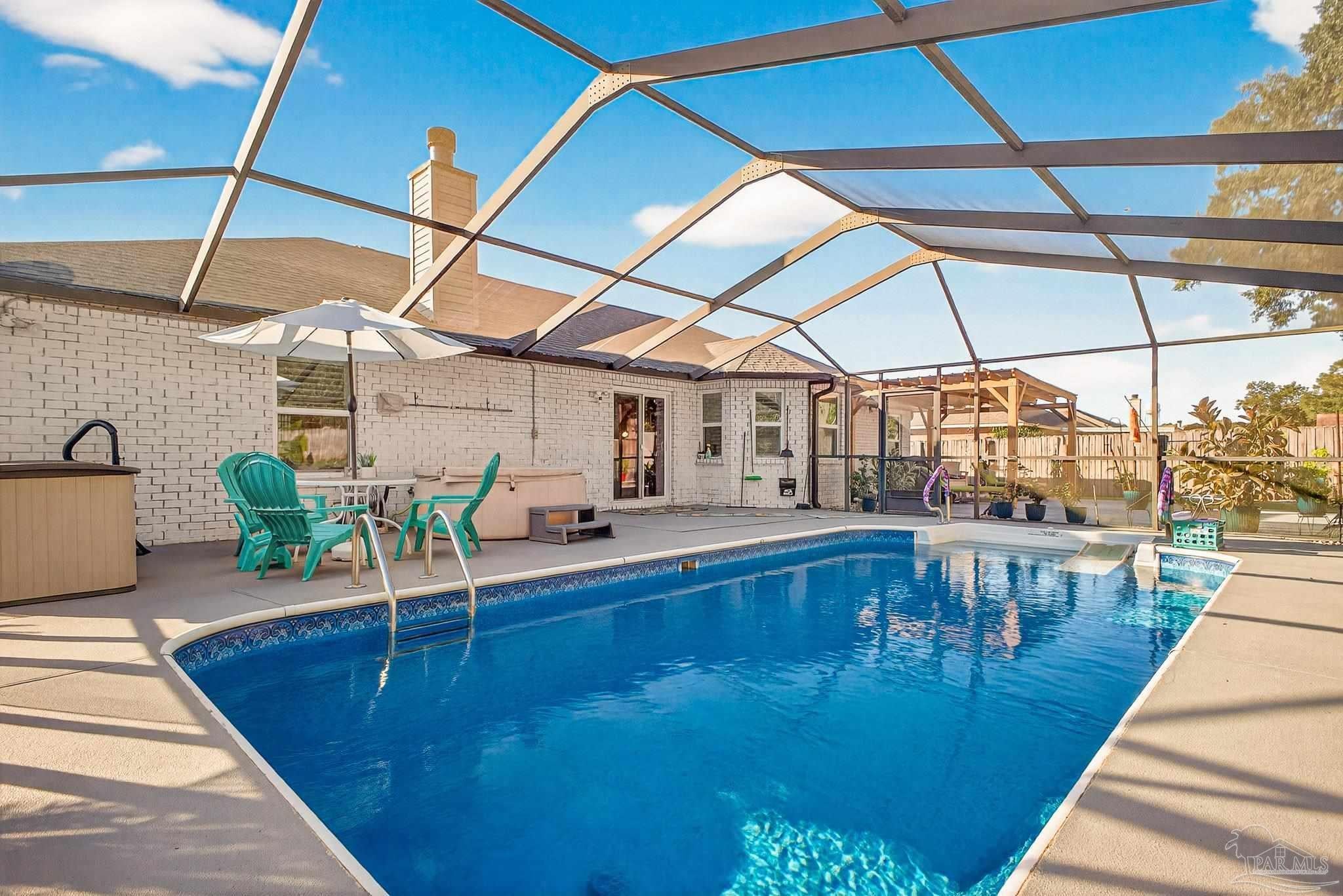 Photo of Listing #672659