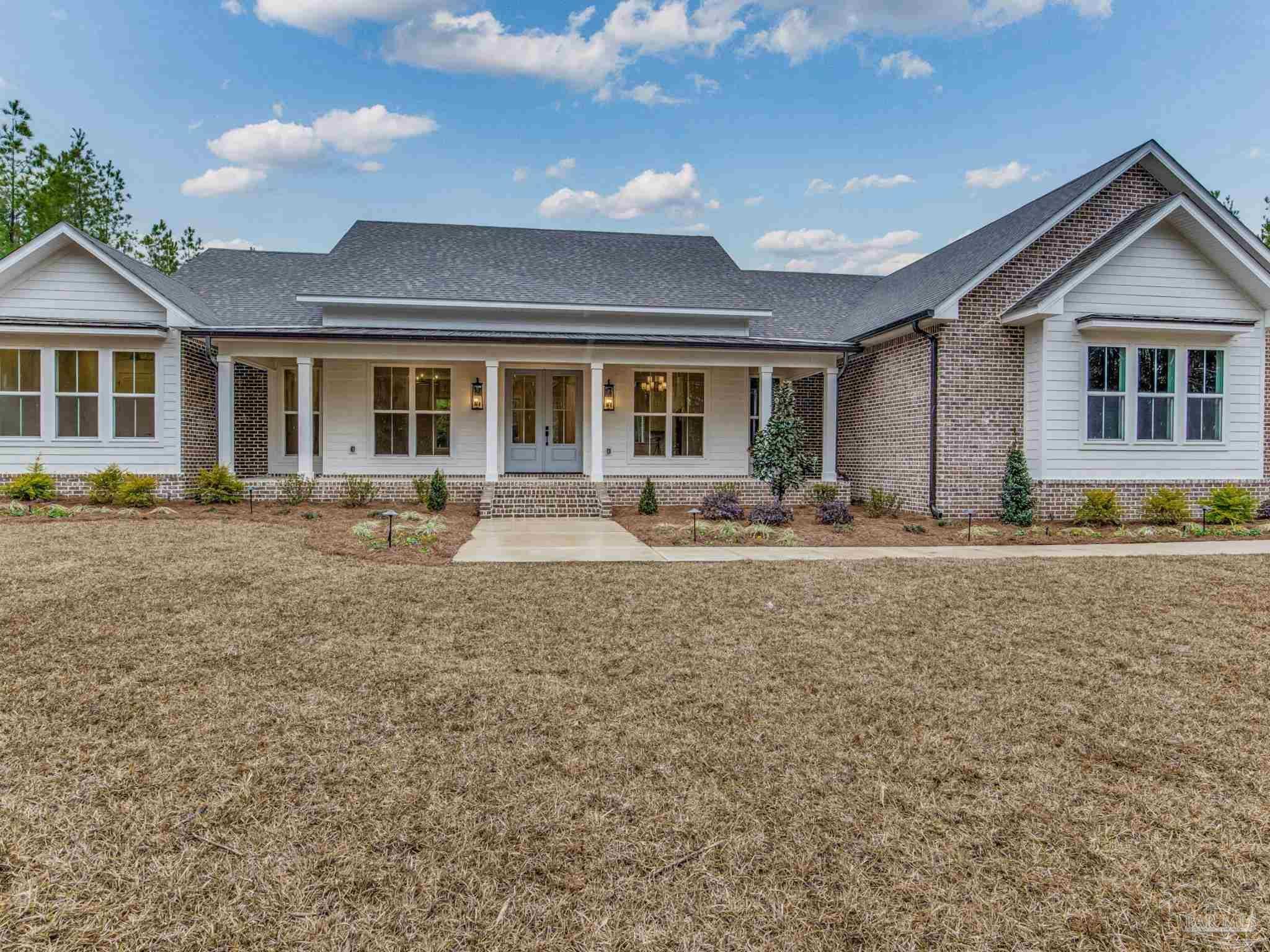 Photo of Listing #672660