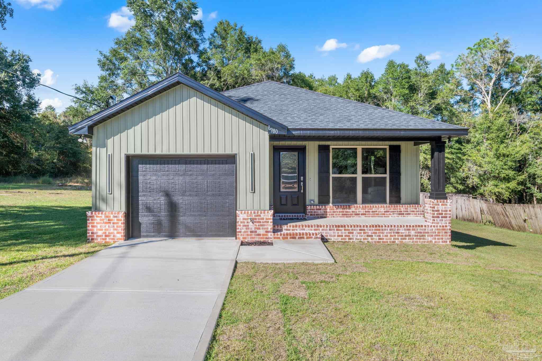 Photo of Listing #672783