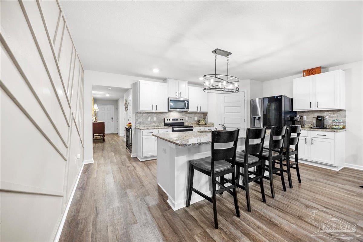 Photo of Listing #672868