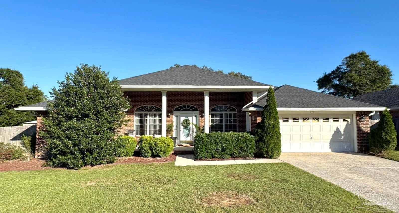 Photo of Listing #672879