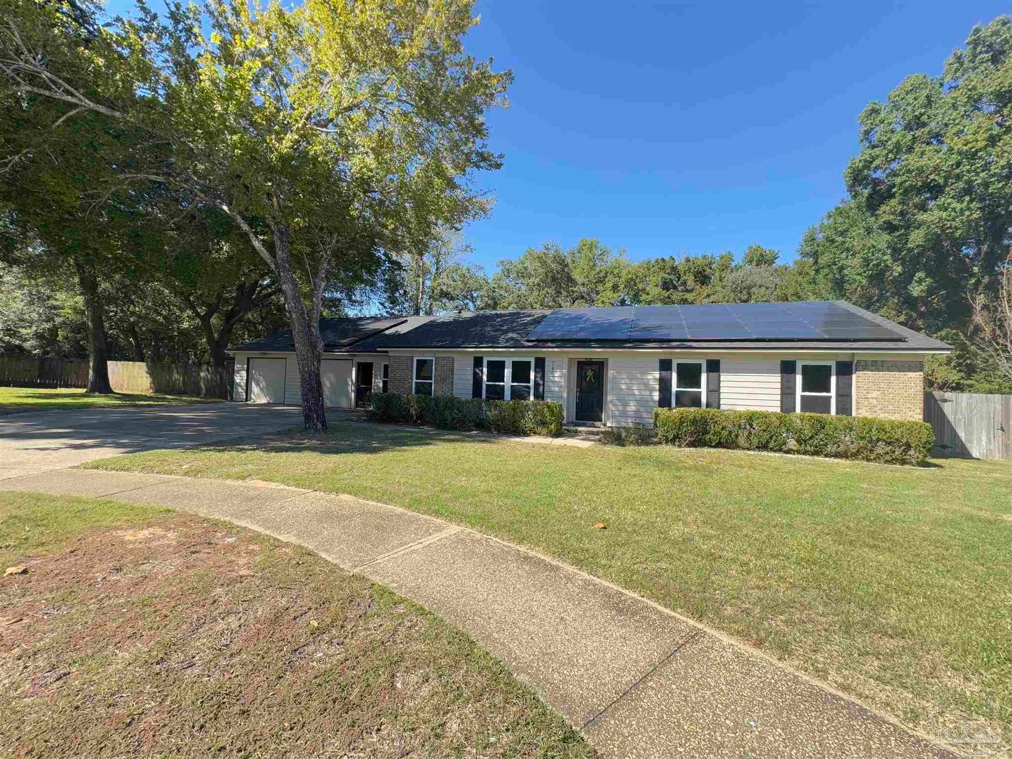 Photo of Listing #672890