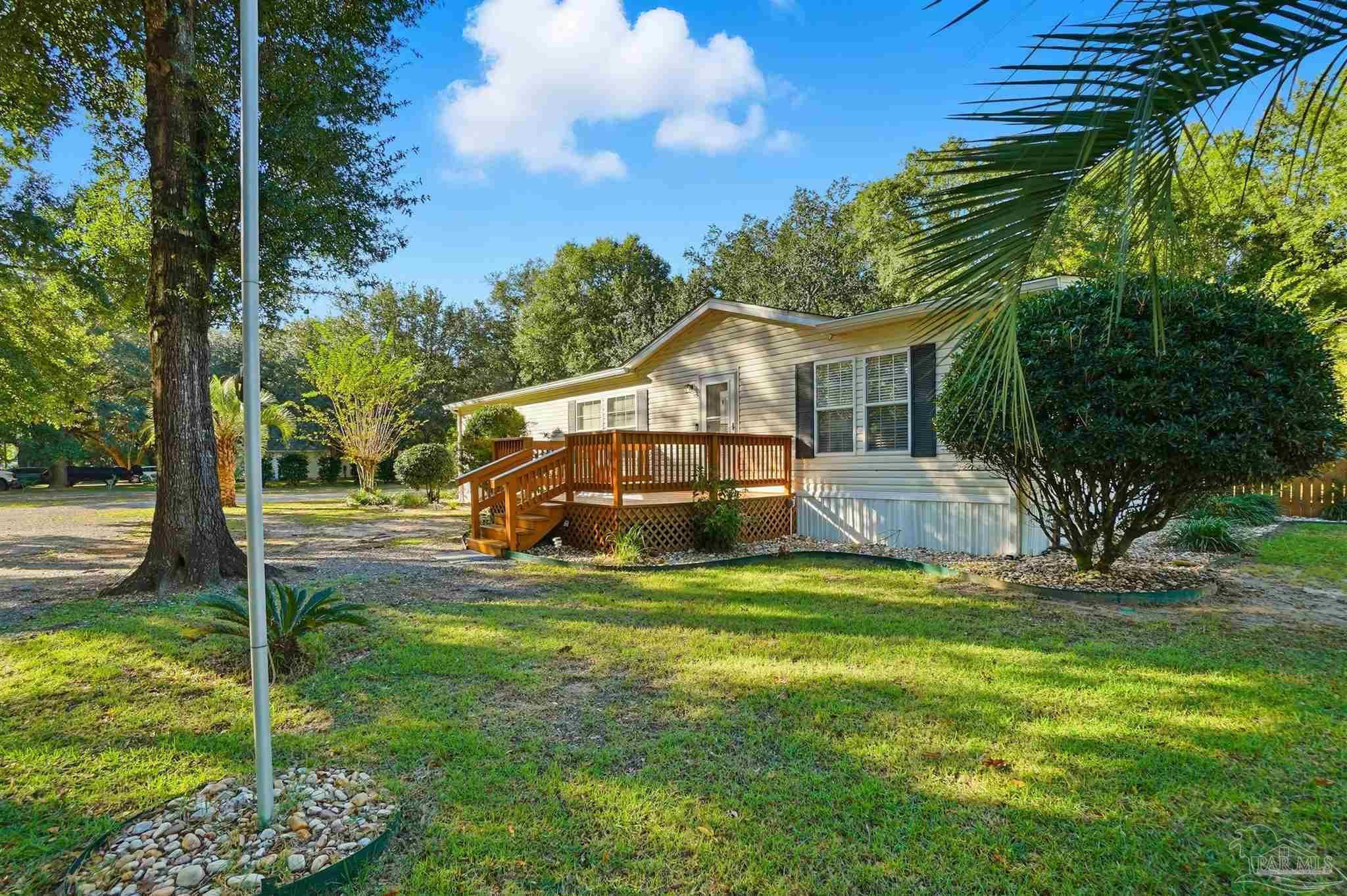 Photo of Listing #672892