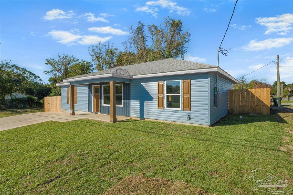 Photo of Listing #672926