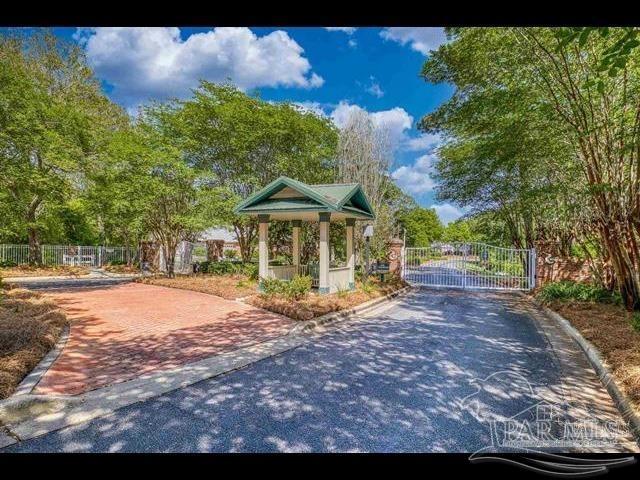 Photo of Listing #672935