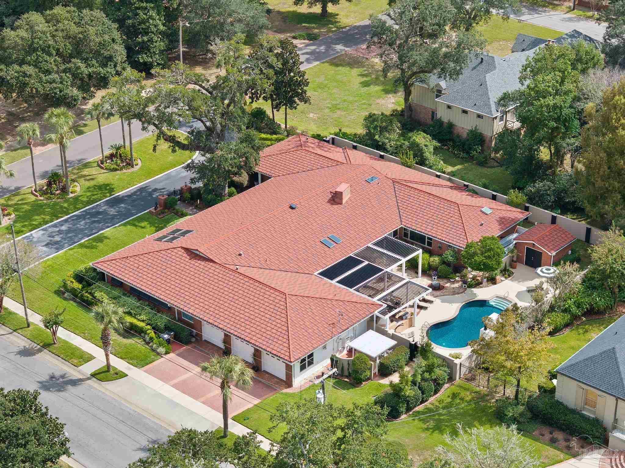 Photo of Listing #672944