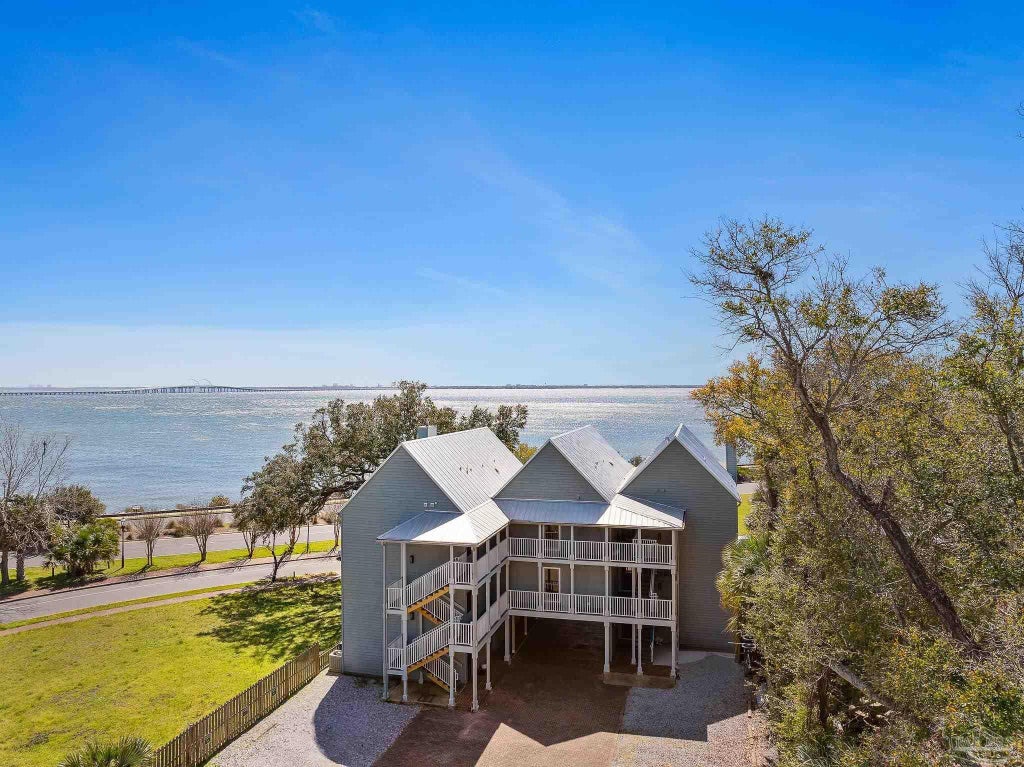 534 E Zaragoza St #7, Pensacola