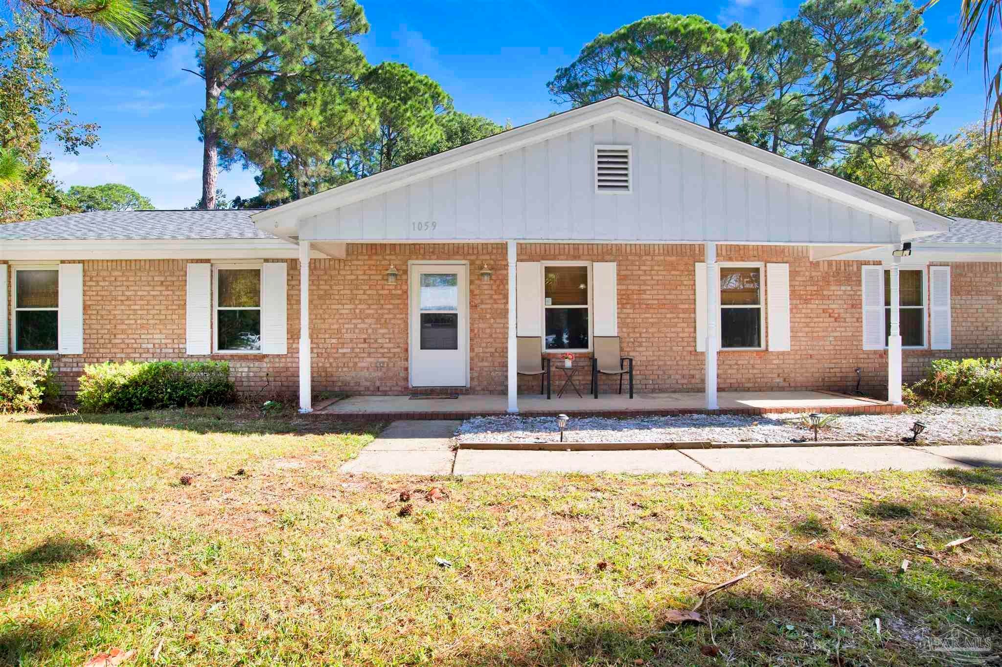 Photo of Listing #673358