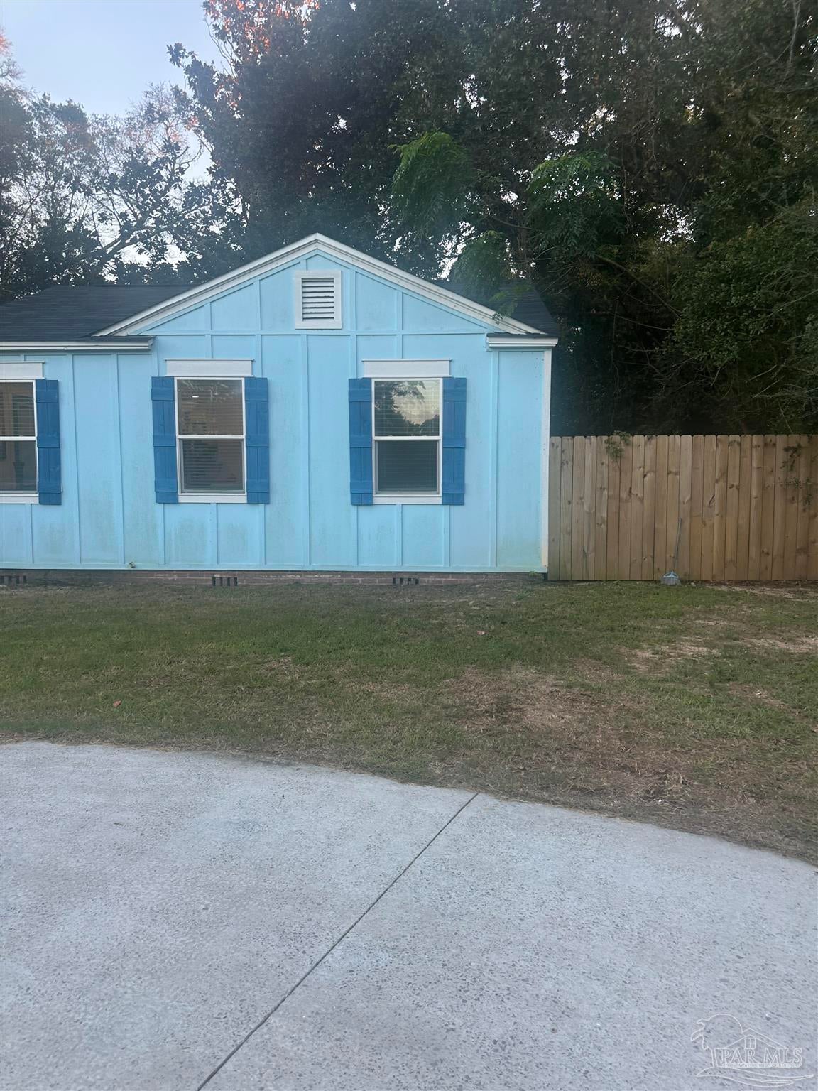 Photo of Listing #673414