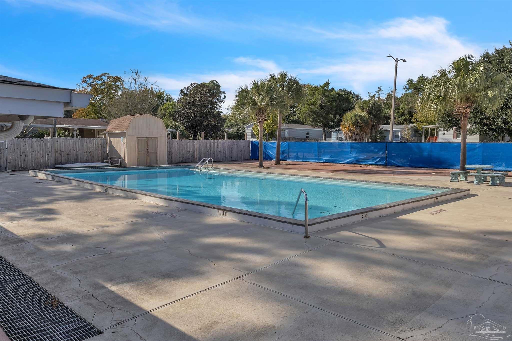 Photo of Listing #673692