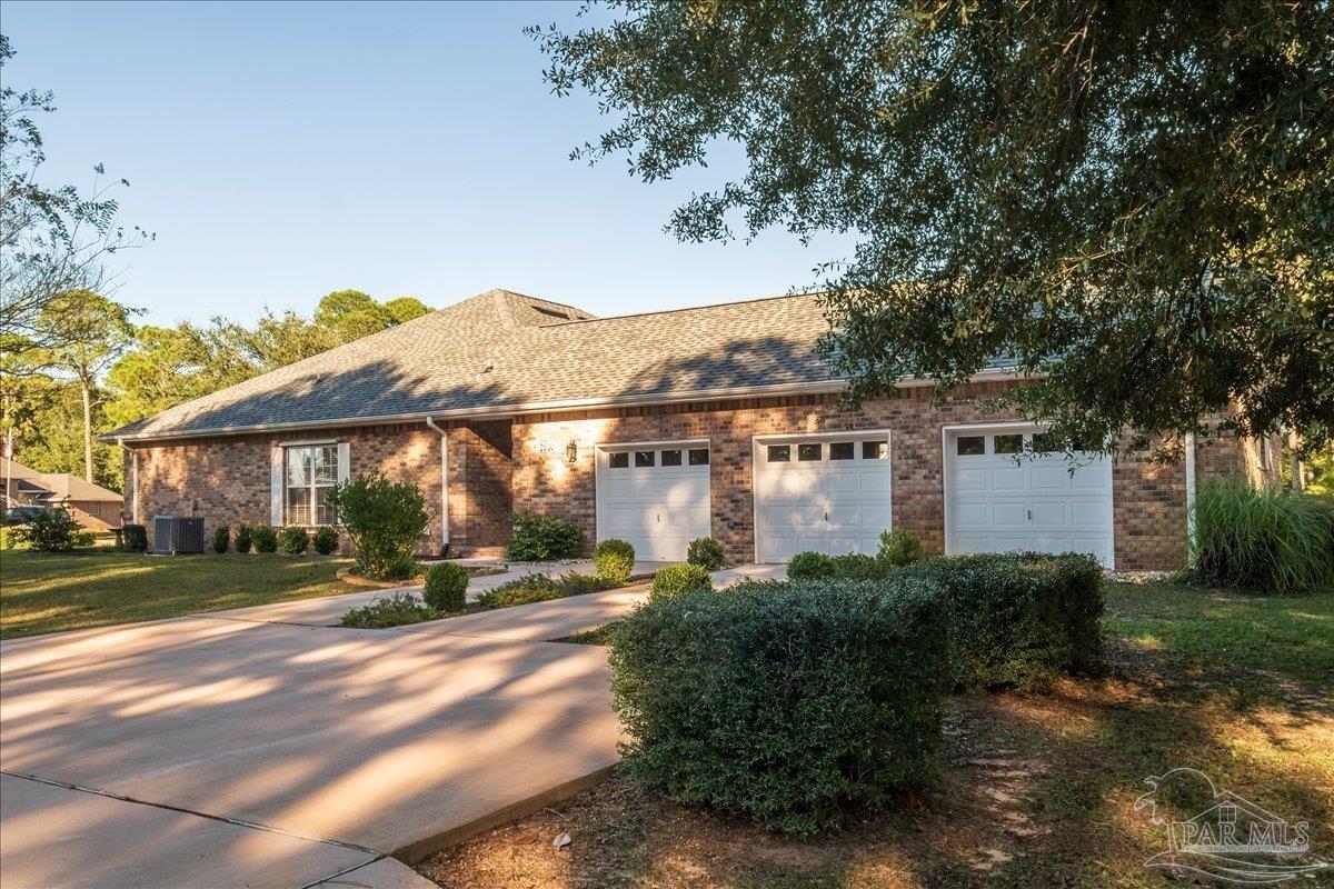 Photo of Listing #673703