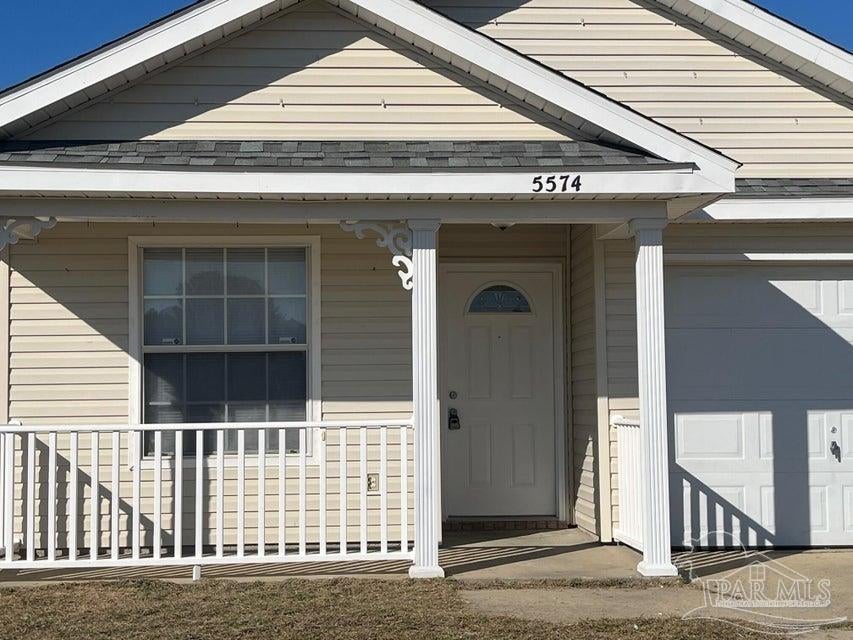 Photo of Listing #674155