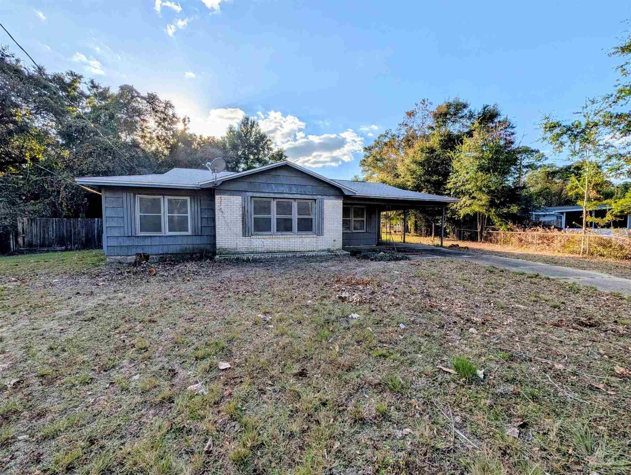 Photo of Listing #674183