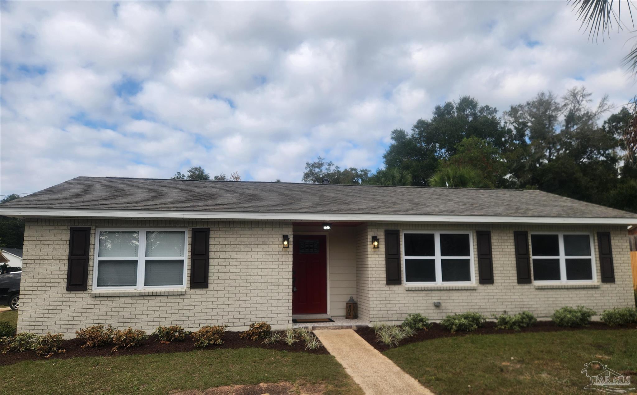 Photo of Listing #674231