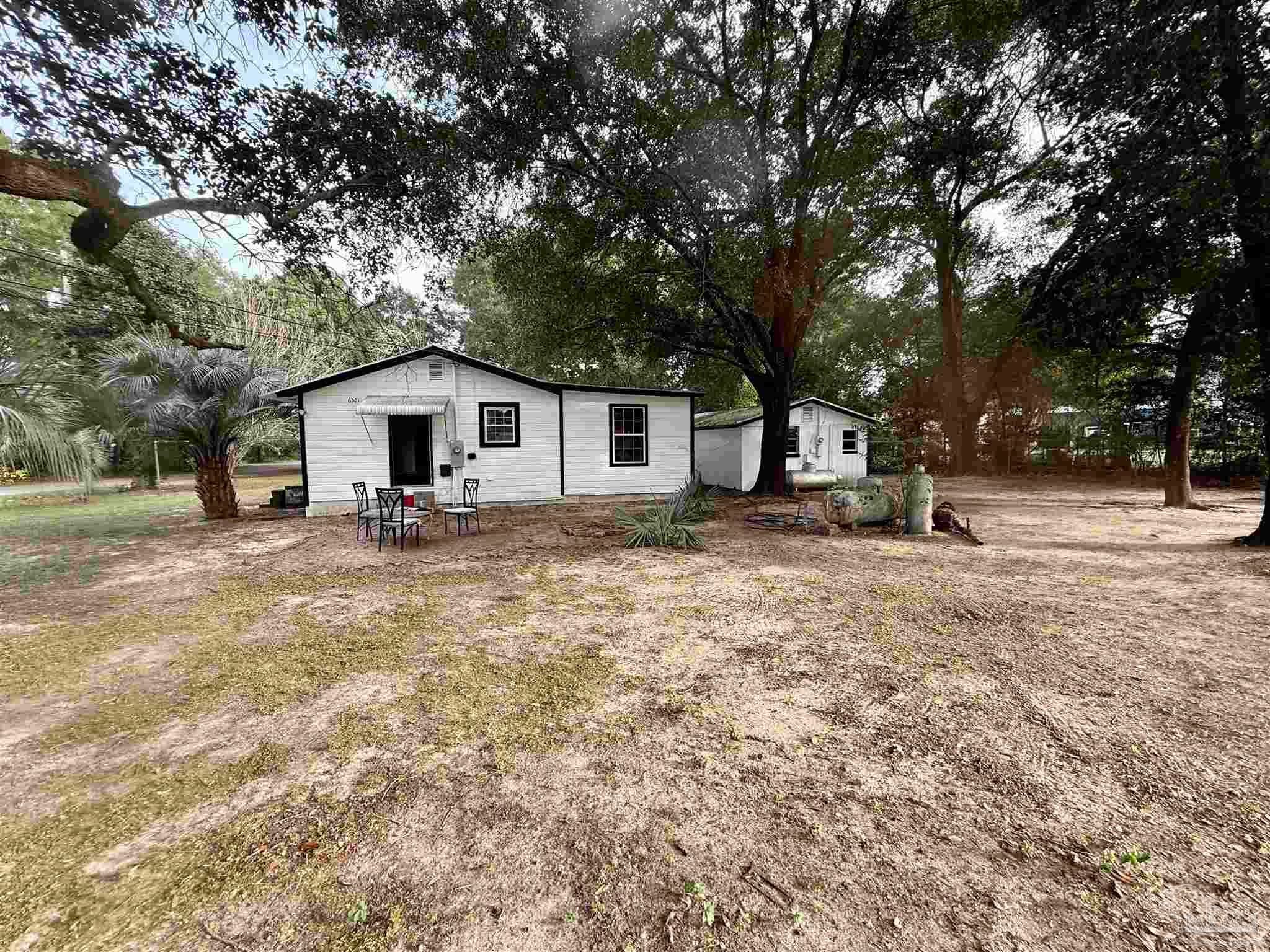 Photo of Listing #674282