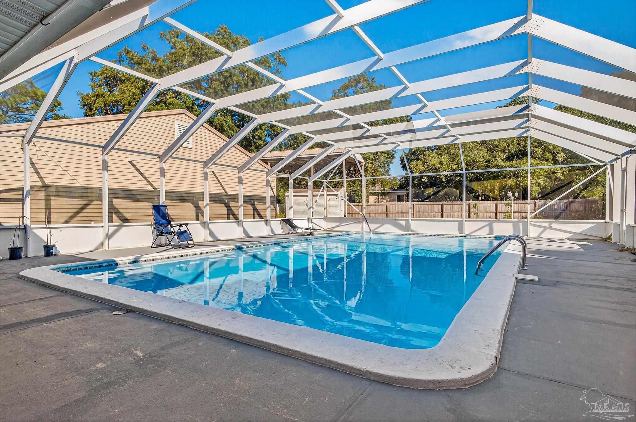 Photo of Listing #674306