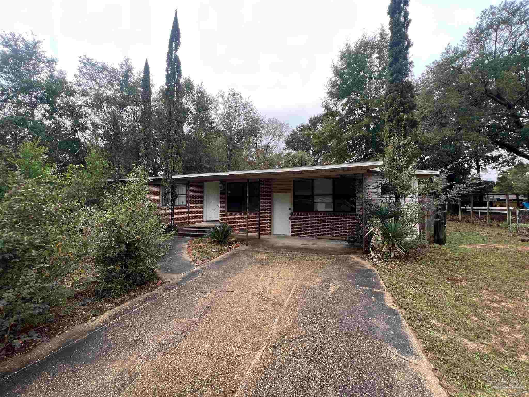 Photo of Listing #674383