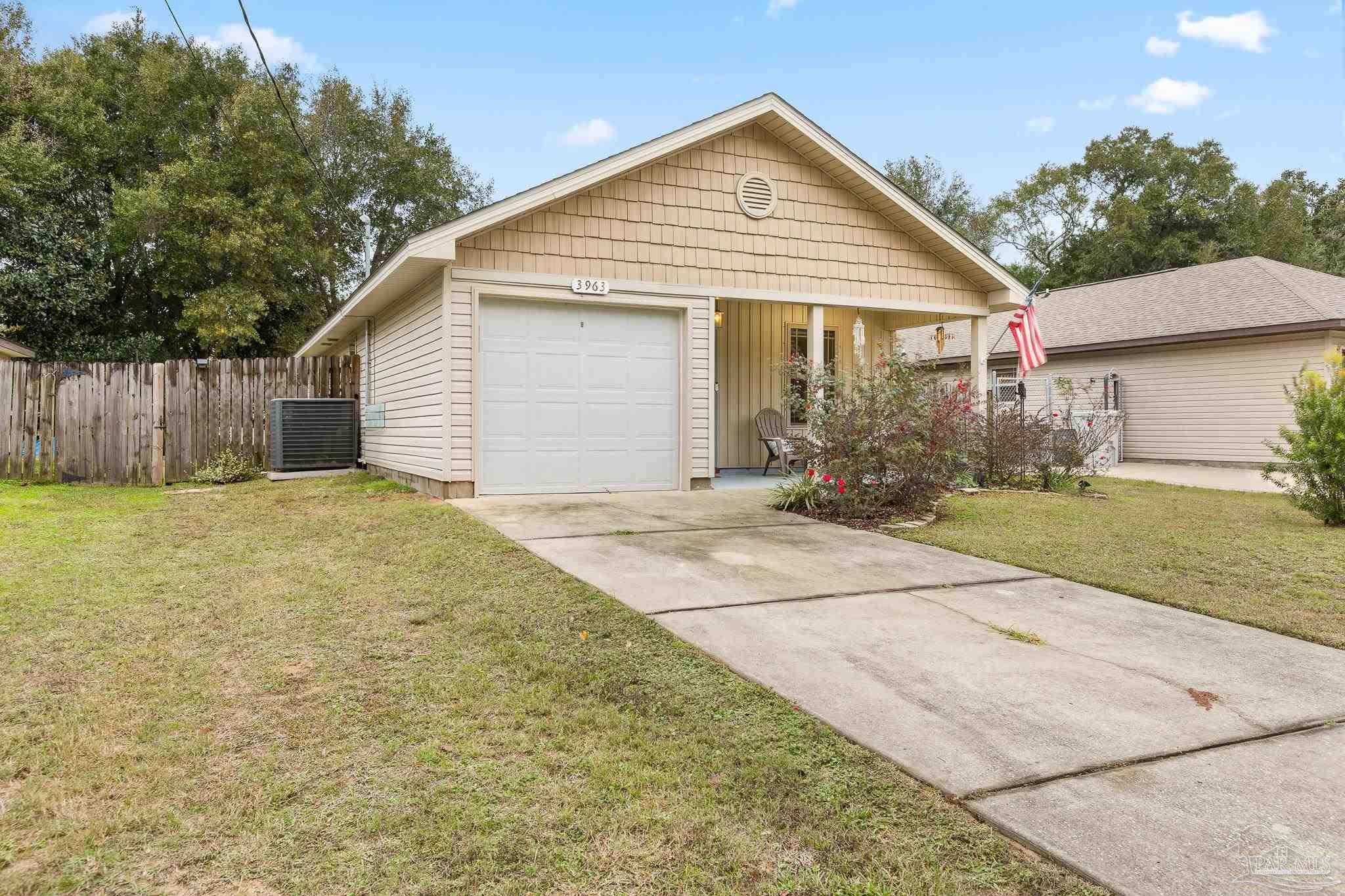 Photo of Listing #674477