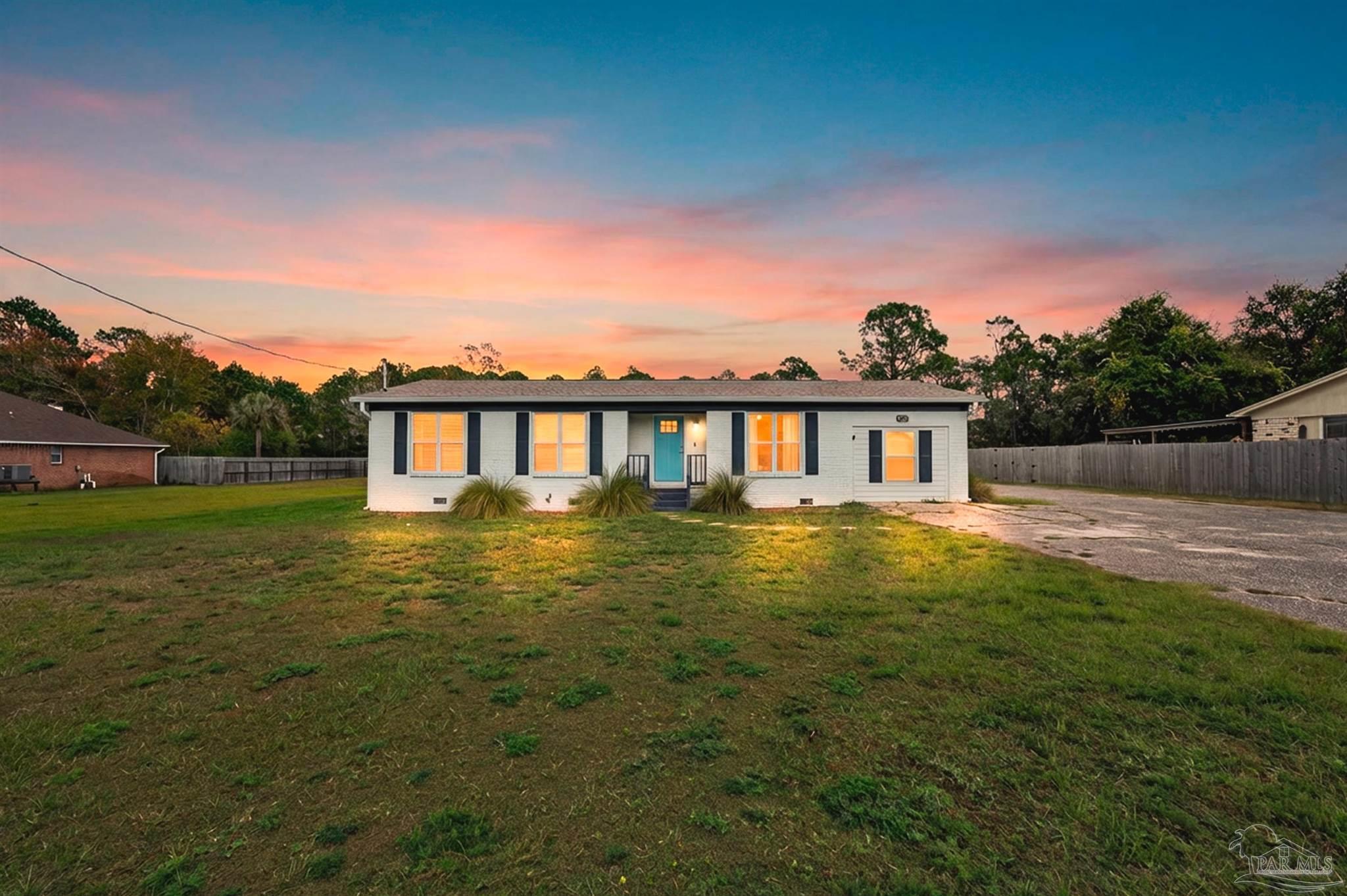 Photo of Listing #674480