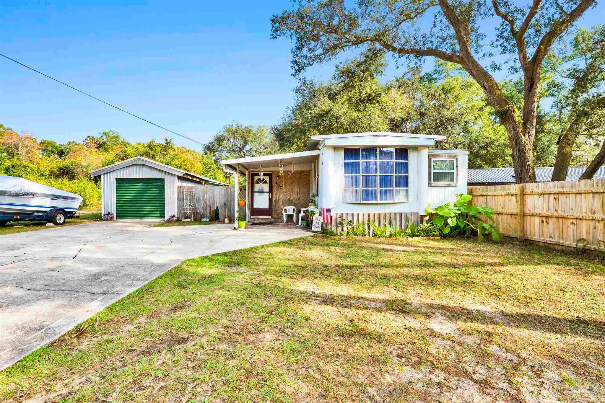 Photo of Listing #674529