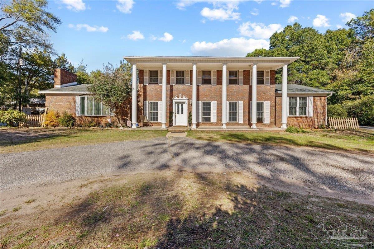 Photo of Listing #674577