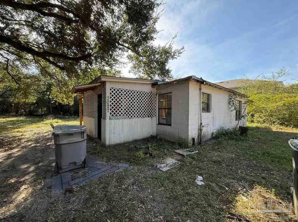 Photo of Listing #674717