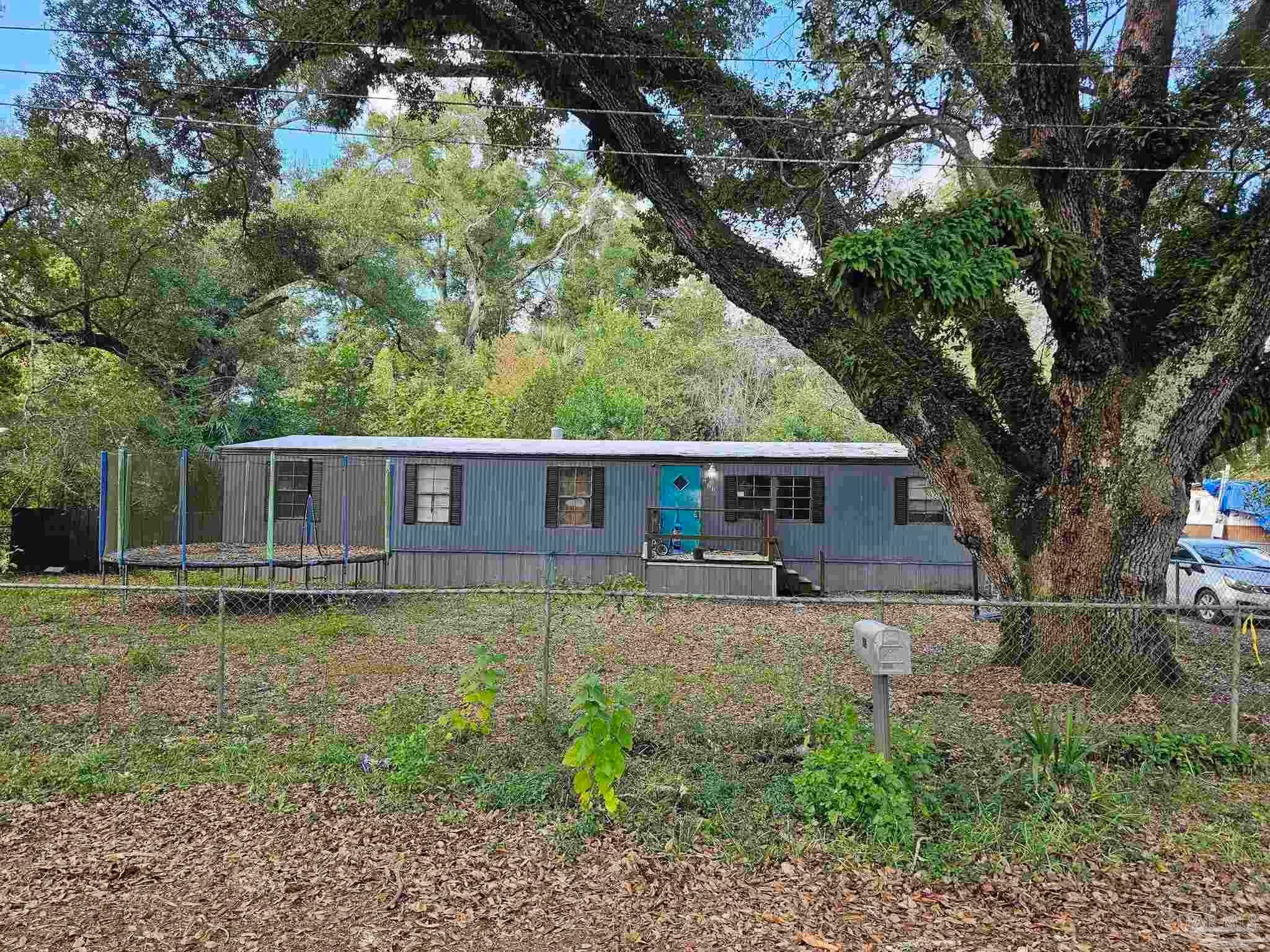 Photo of Listing #674797