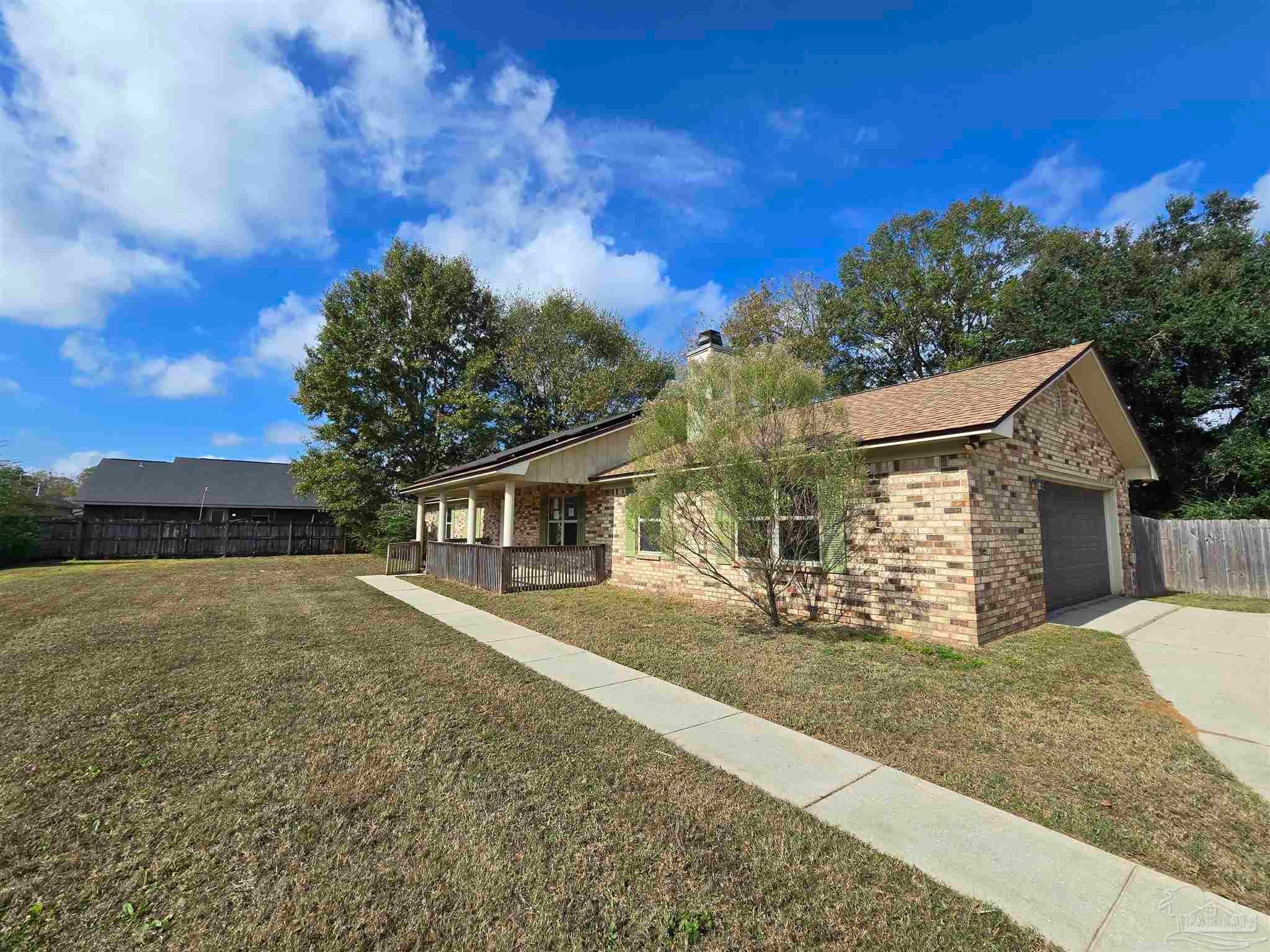 Photo of Listing #674832