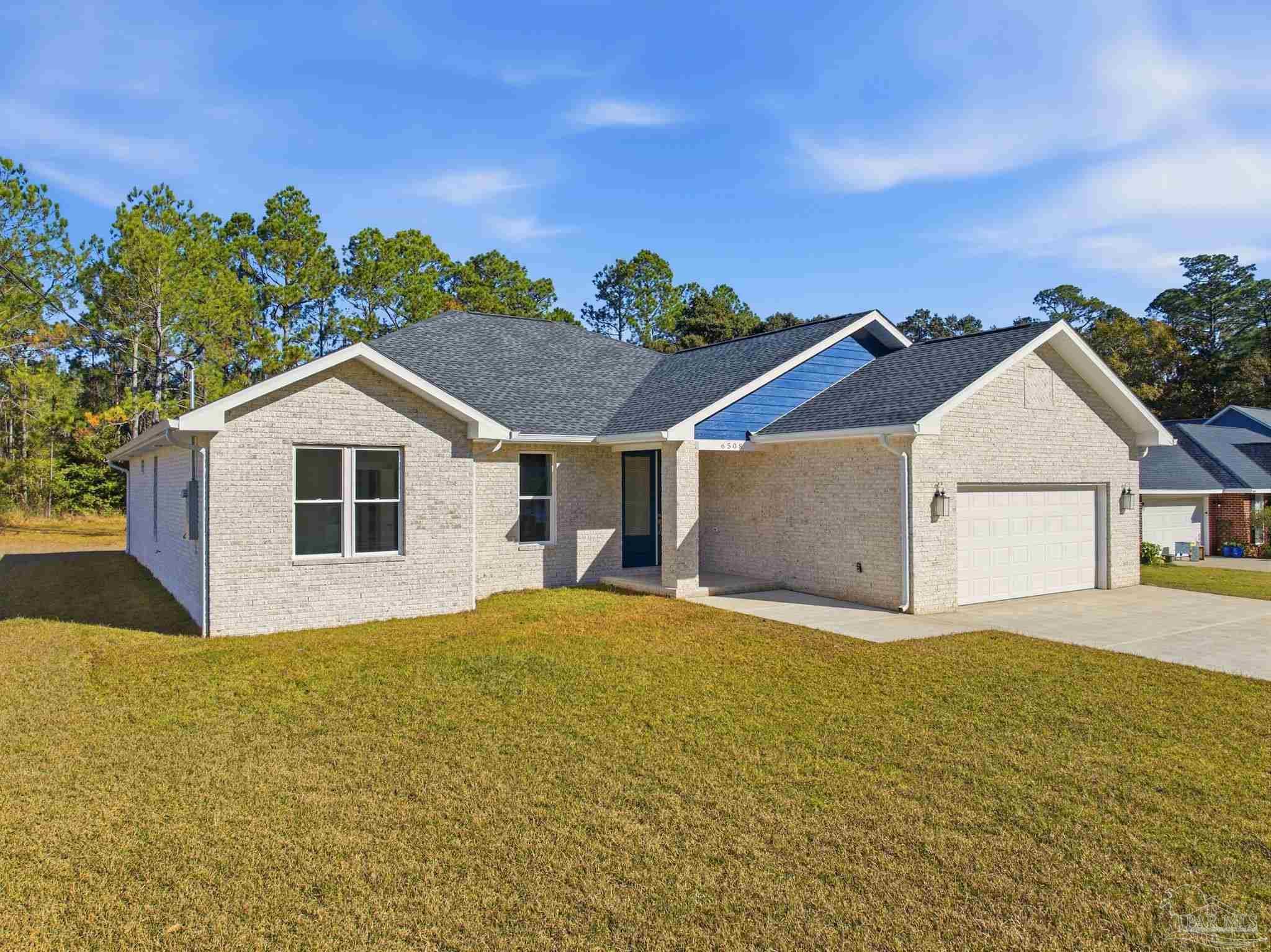 Photo of Listing #674873