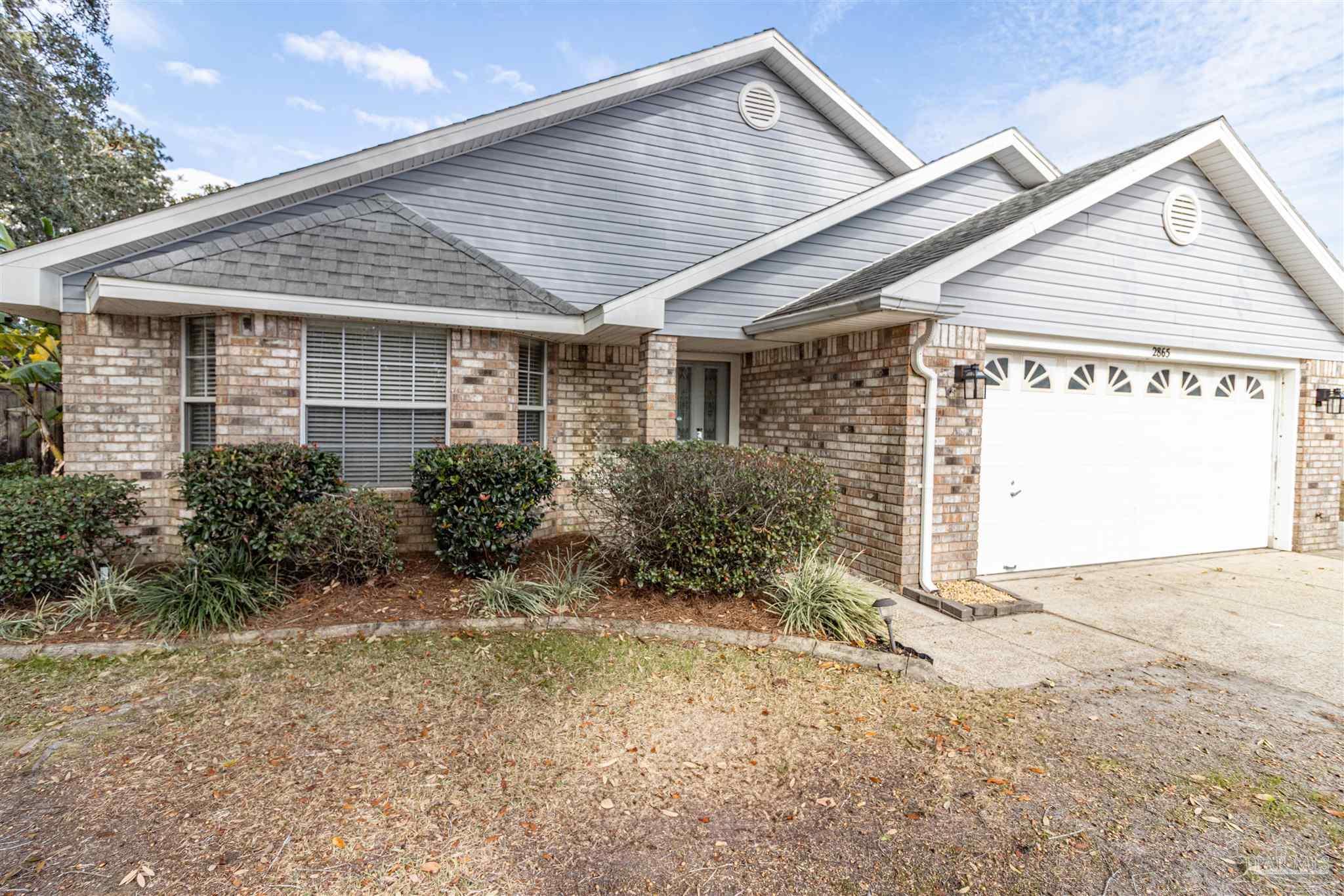 Photo of Listing #674951