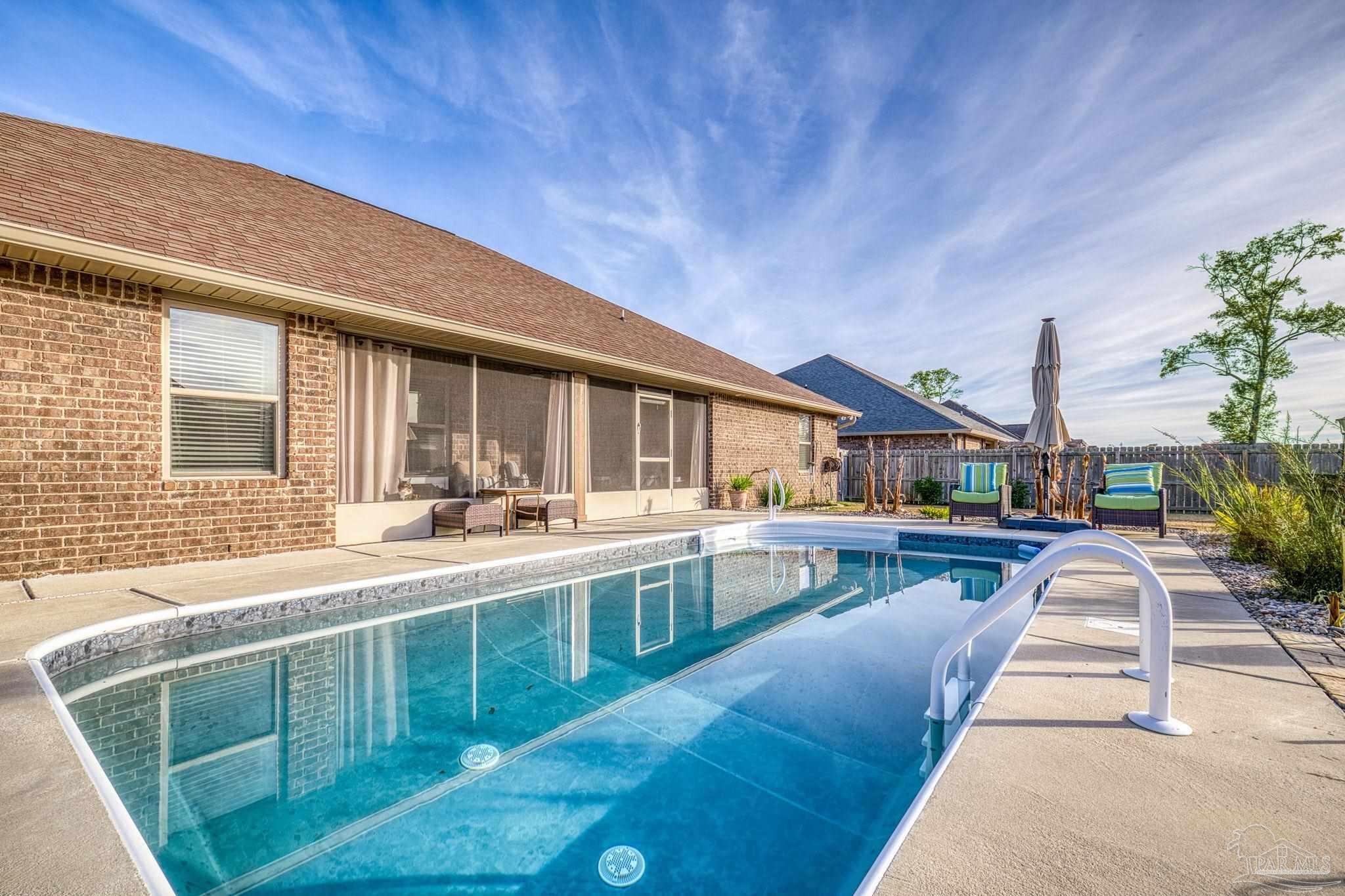 Photo of Listing #675138