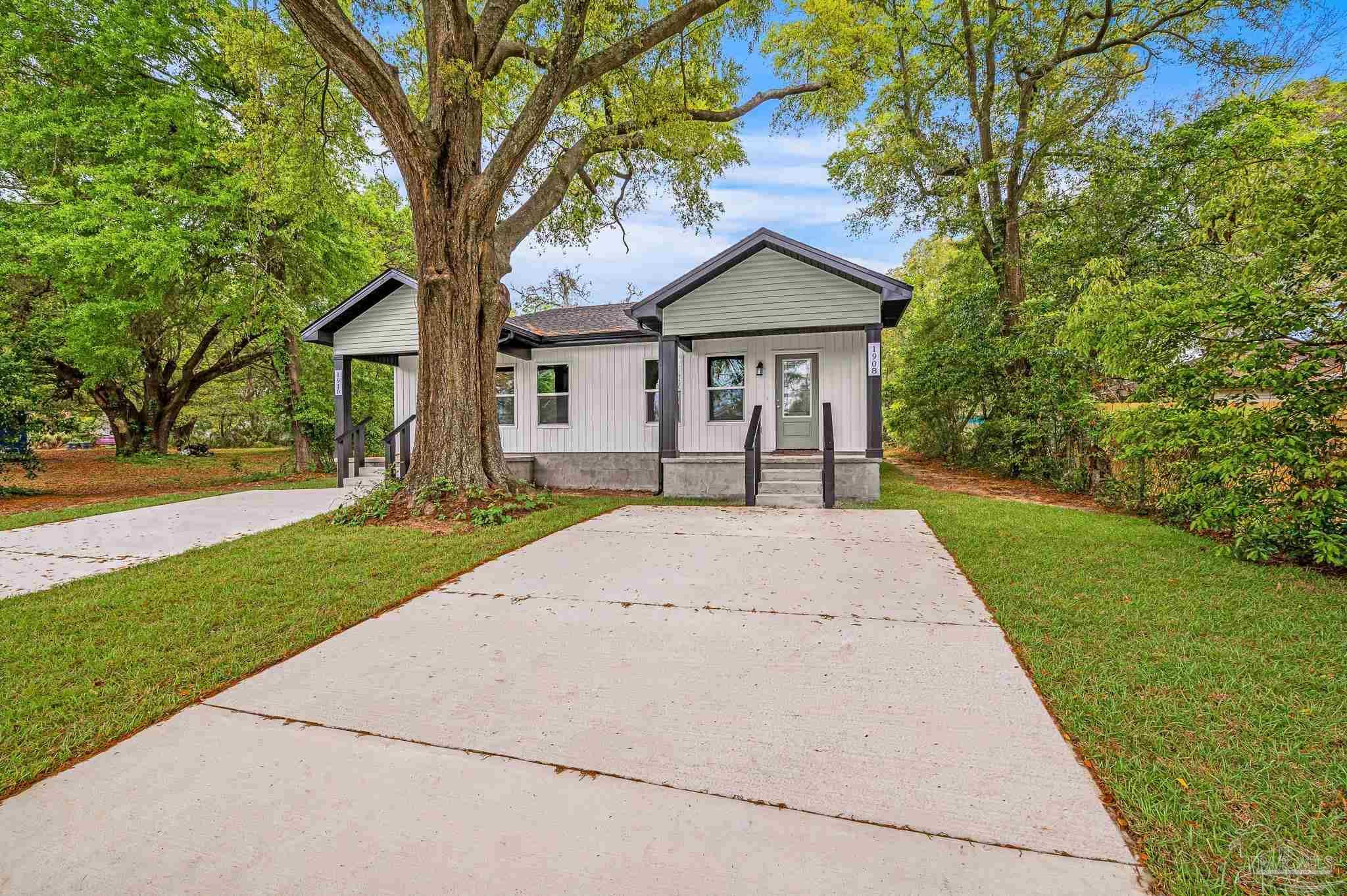 Photo of Listing #655645