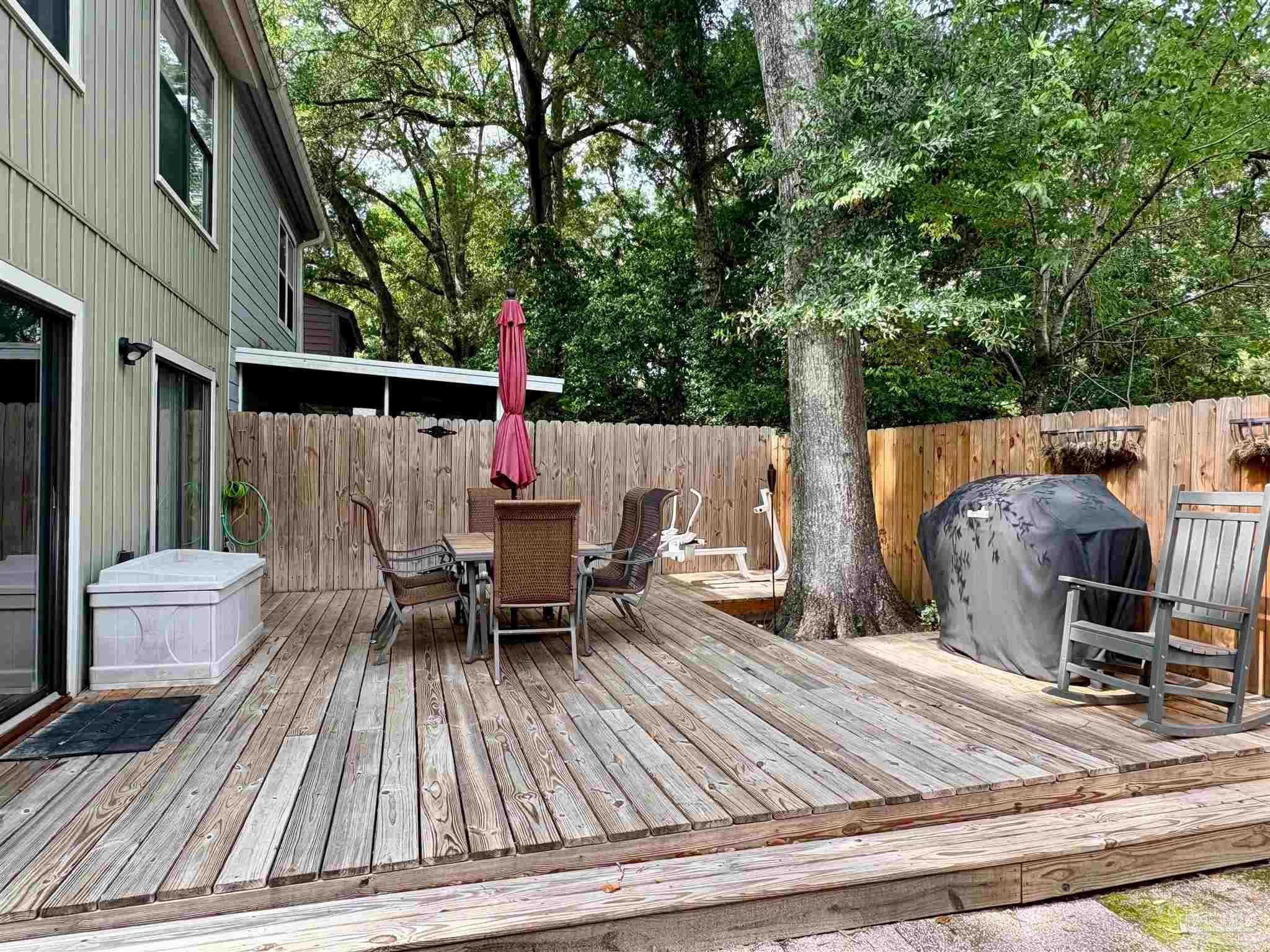 Photo of Listing #666210