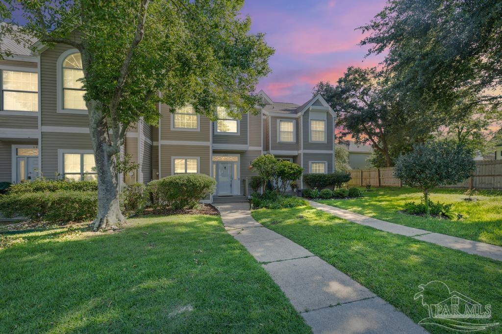 Photo of Listing #667515