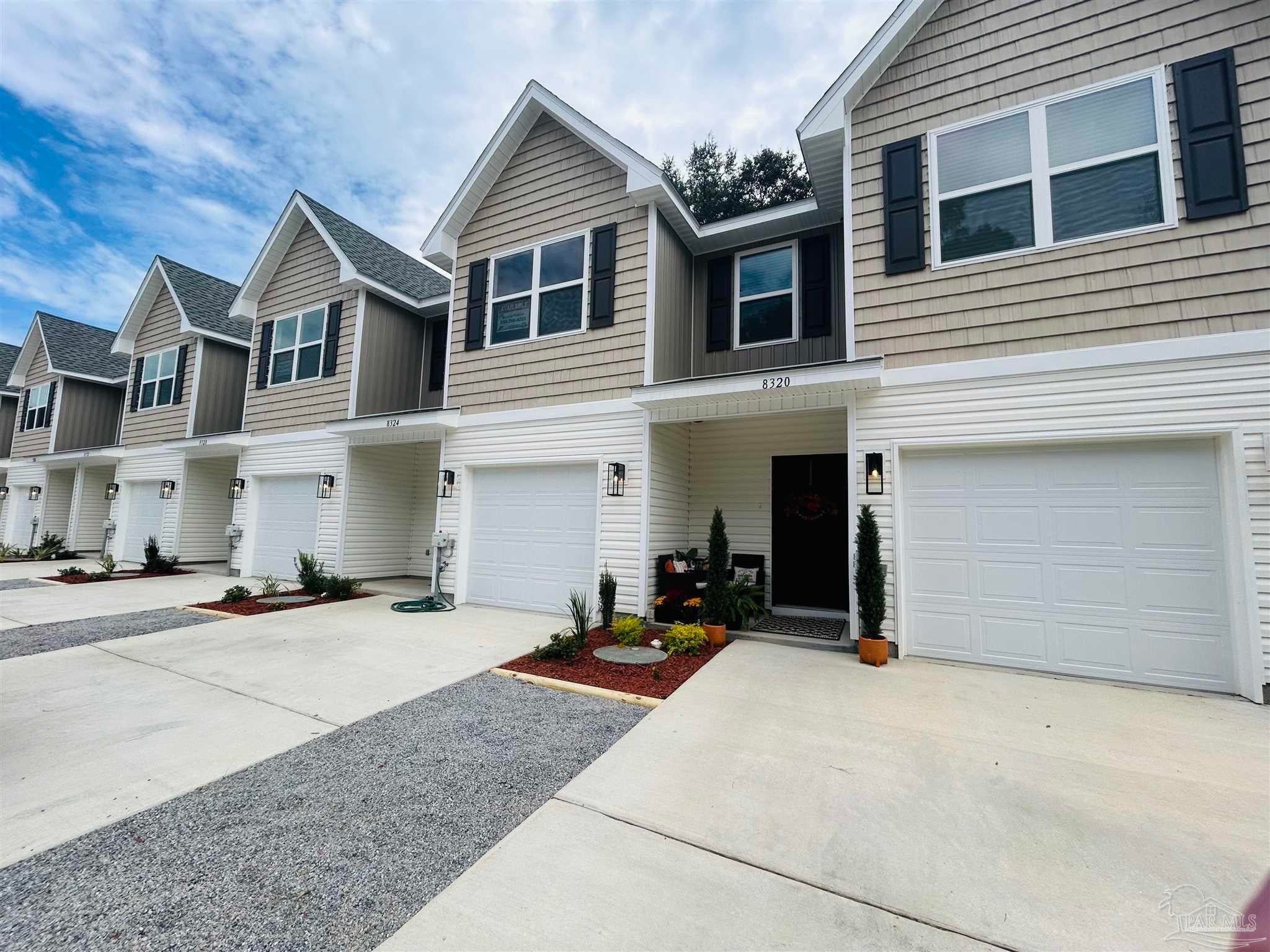 Photo of Listing #674633