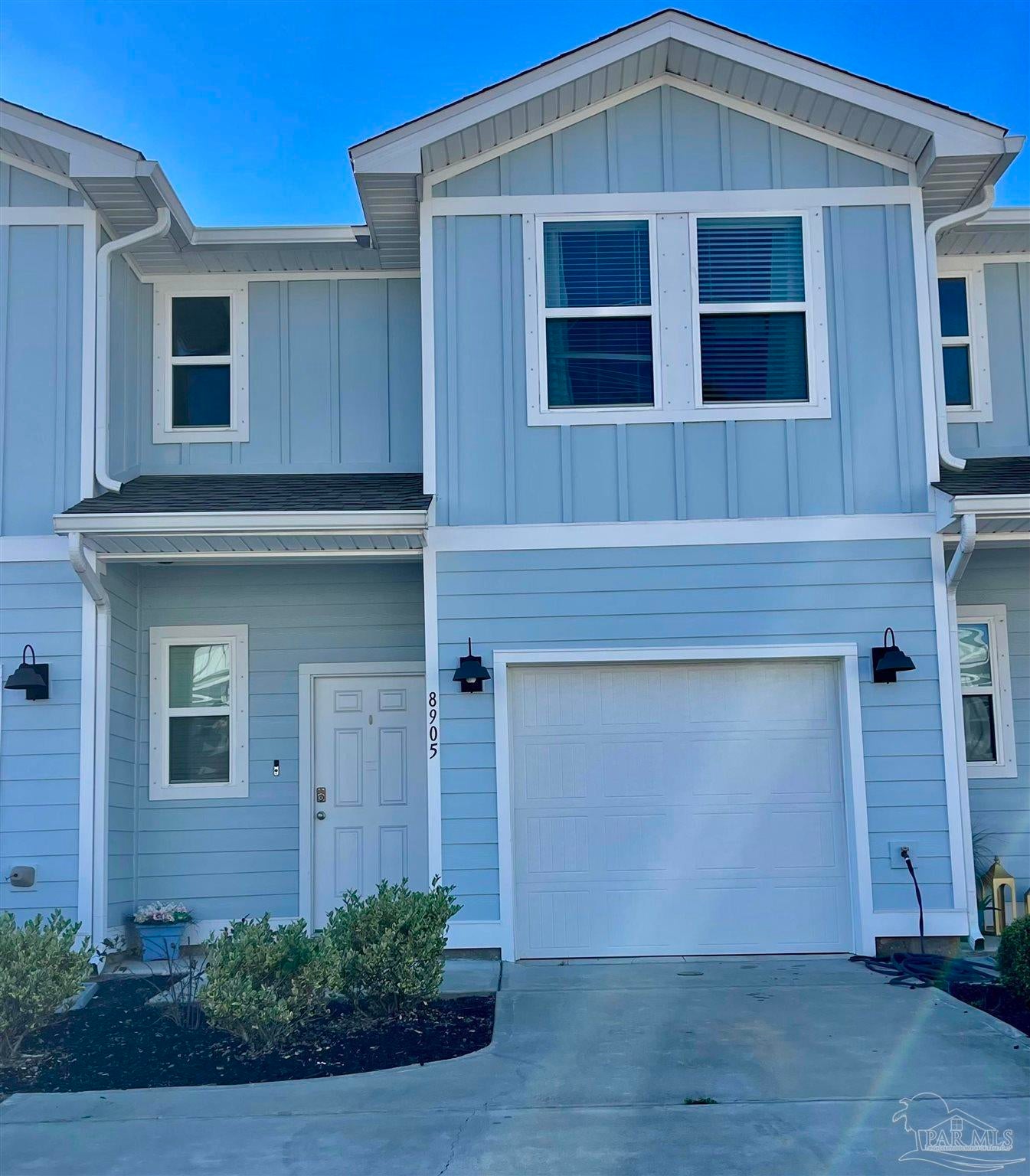 Photo of Listing #675165