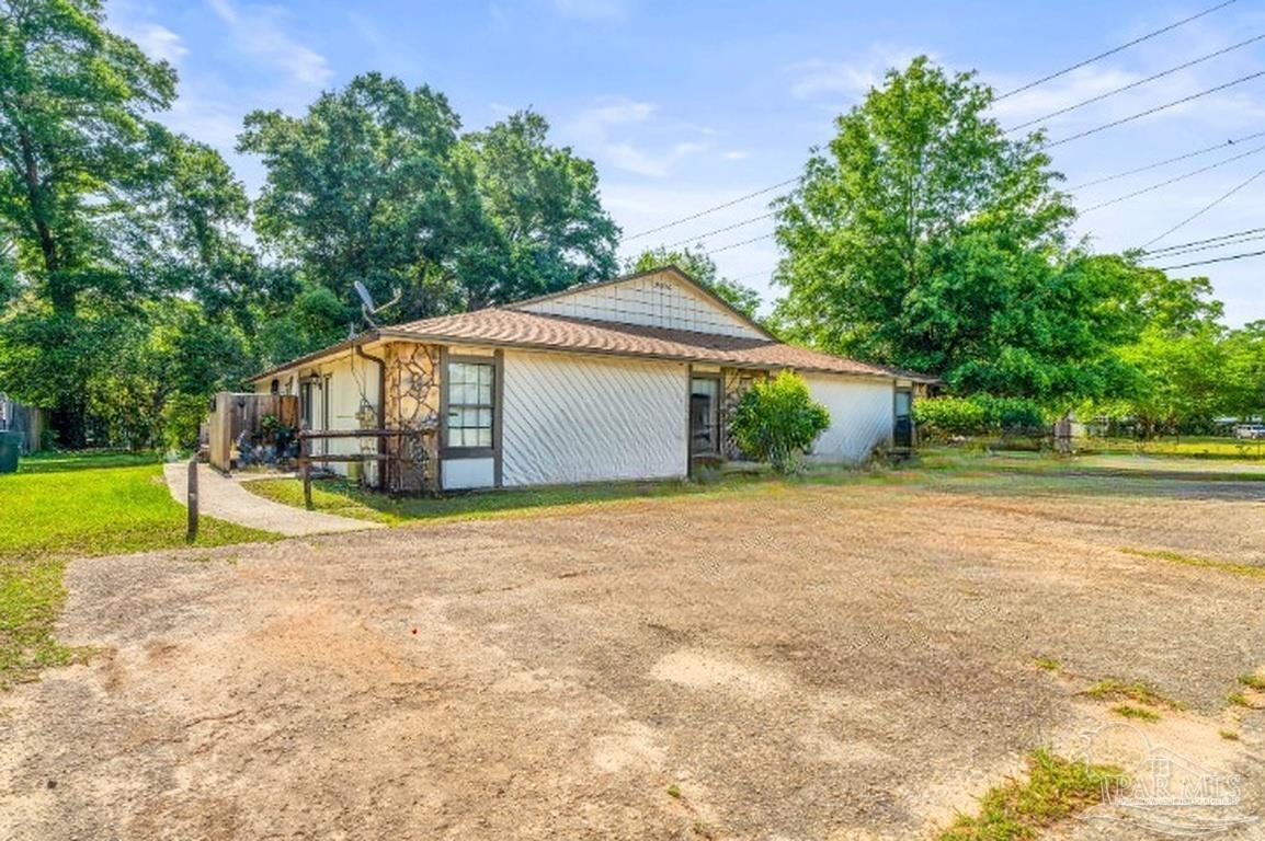 Photo of Listing #663826