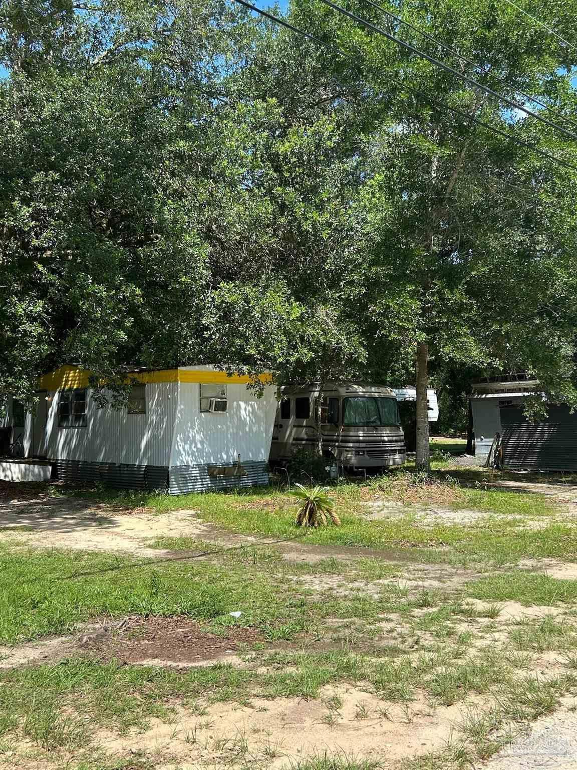 Photo of Listing #672583