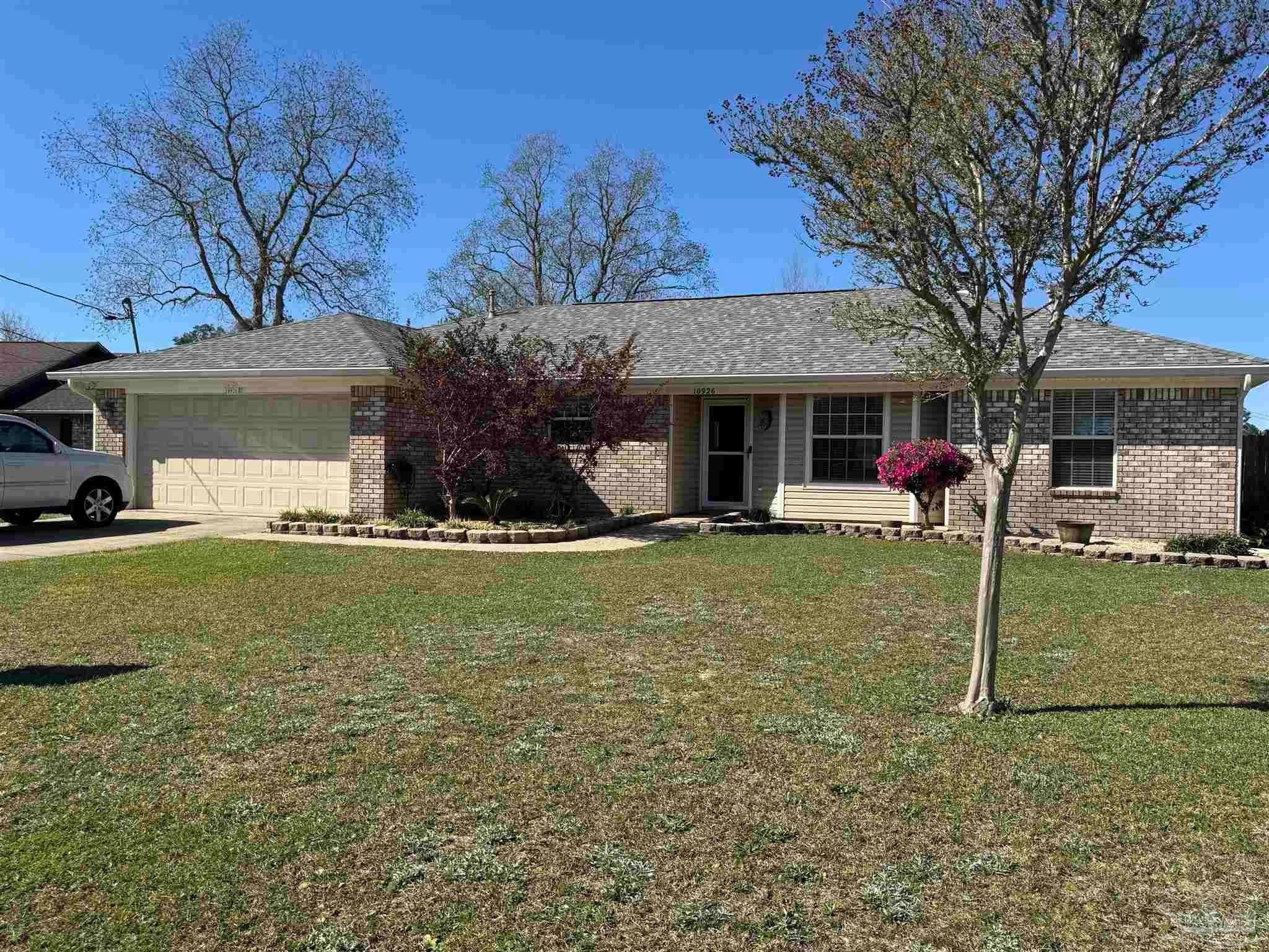 Photo of Listing #660978