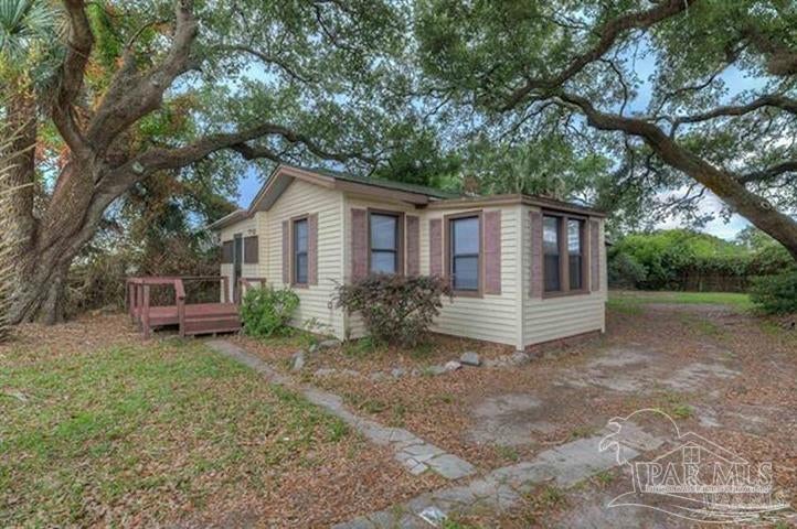 Photo of Listing #661175