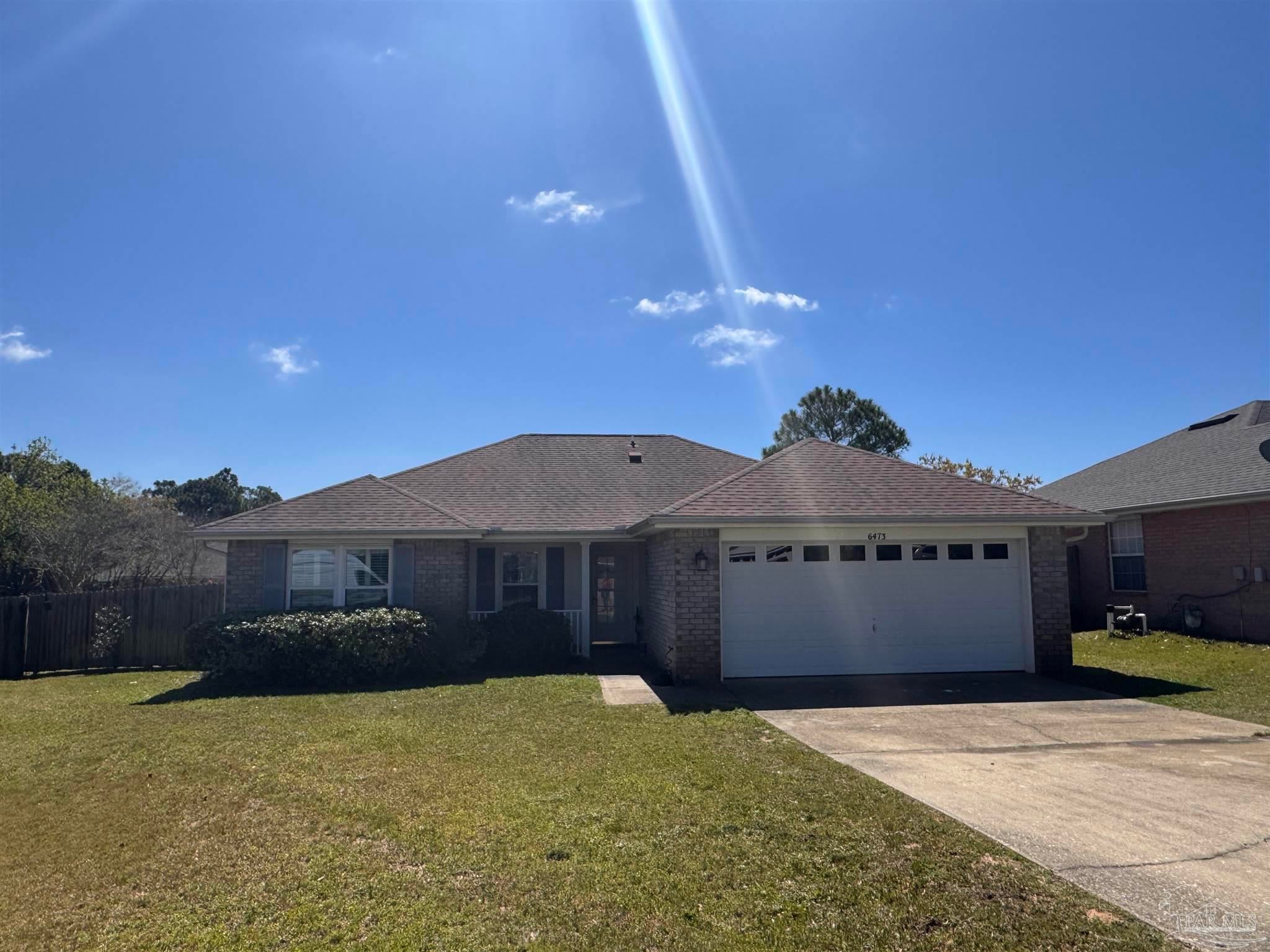 Photo of Listing #662351