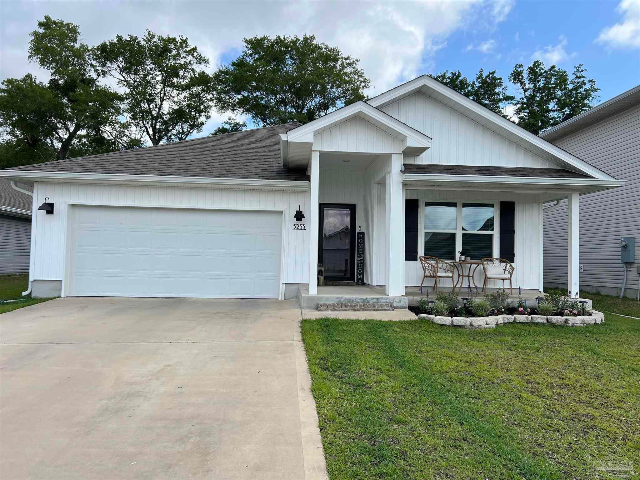 Photo of Listing #663816