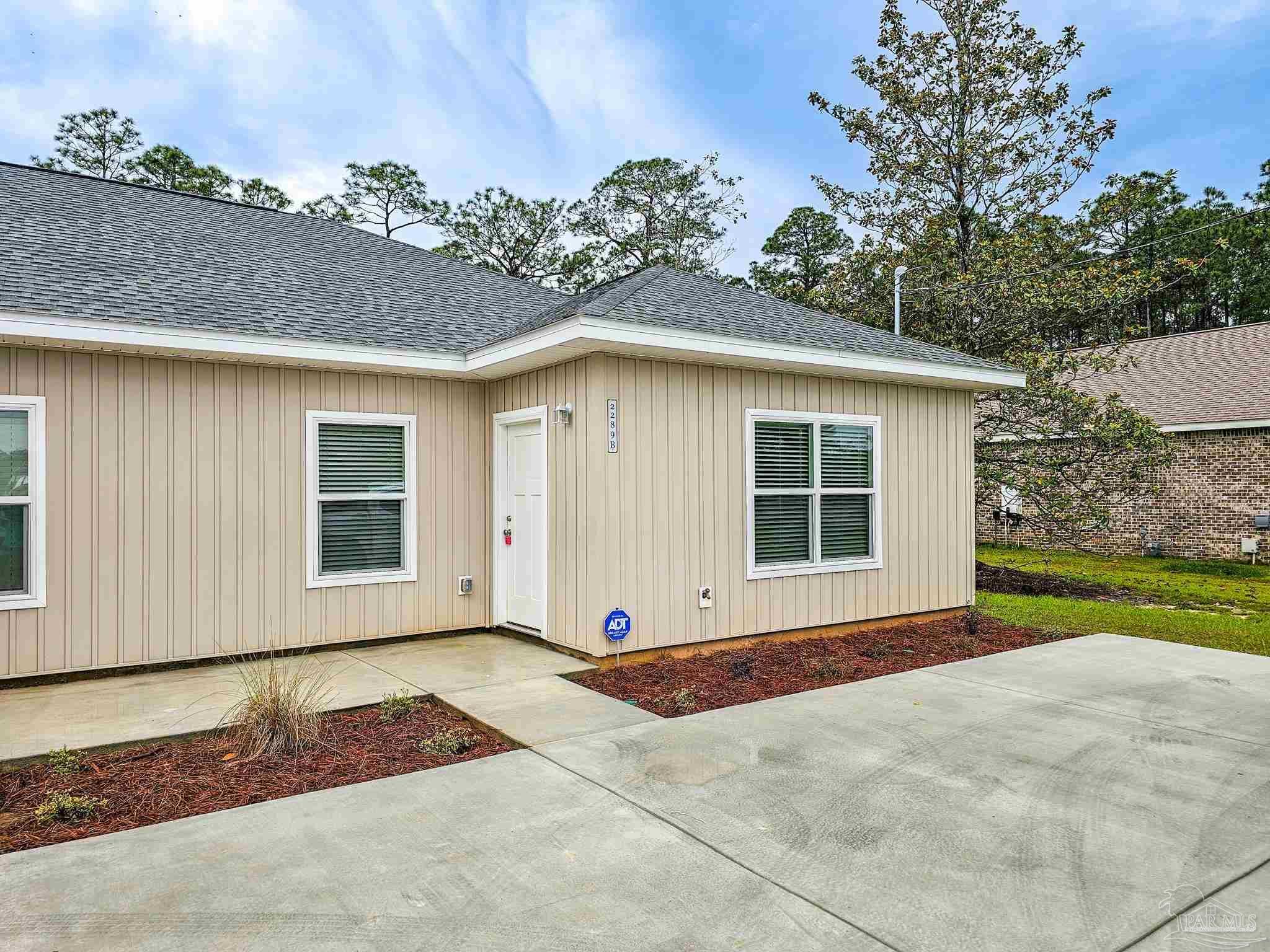 Photo of Listing #663920