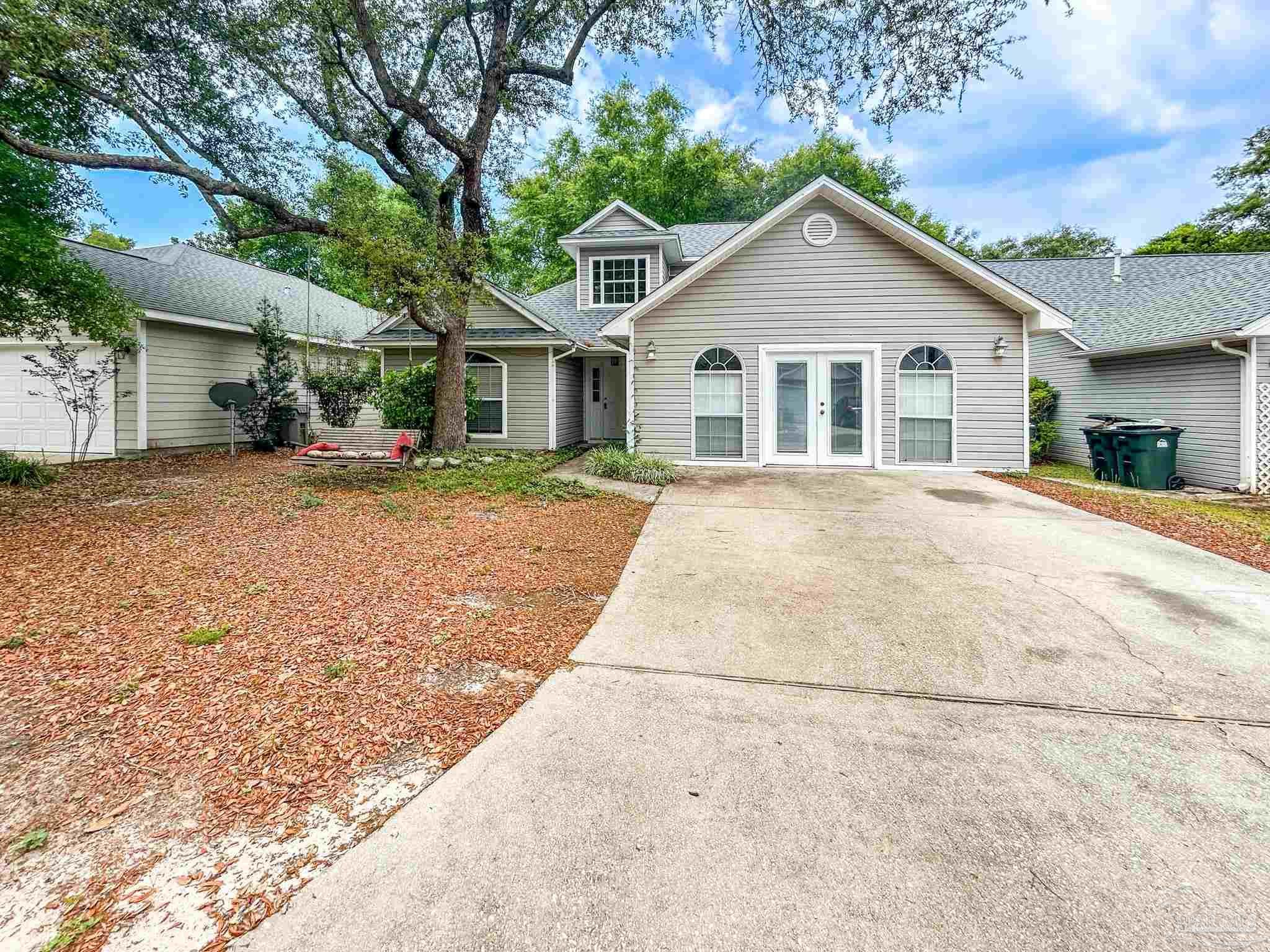 Photo of Listing #663951