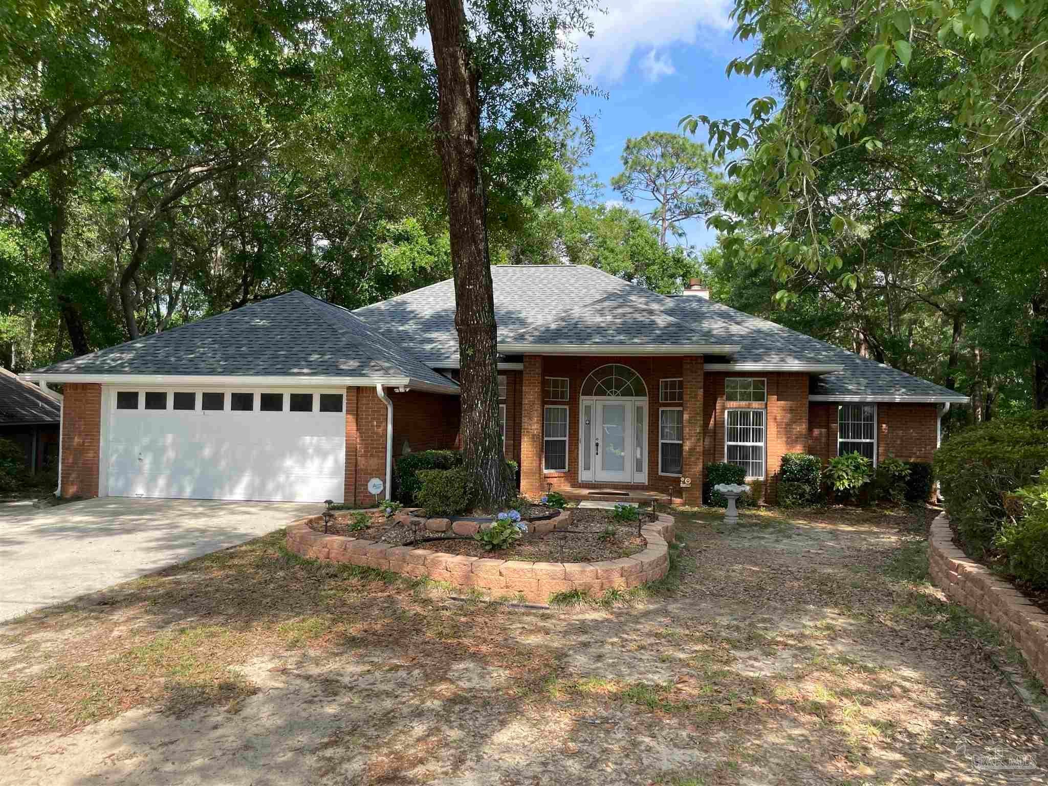 Photo of Listing #665305