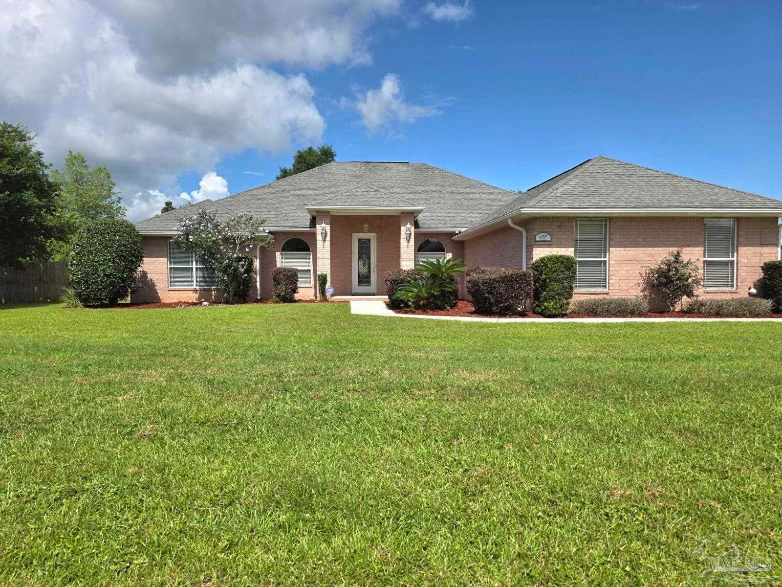 Photo of Listing #665829