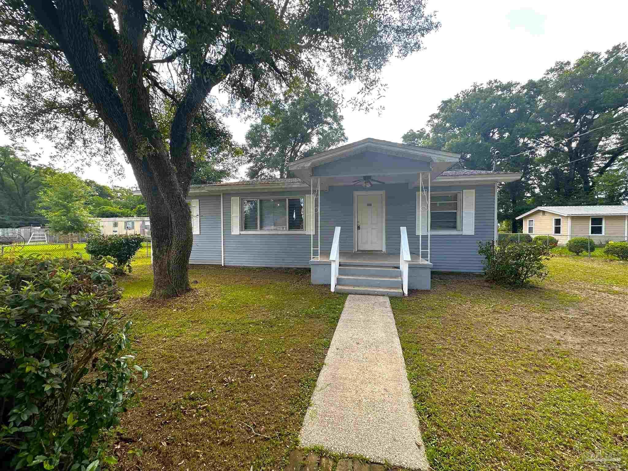 Photo of Listing #666037