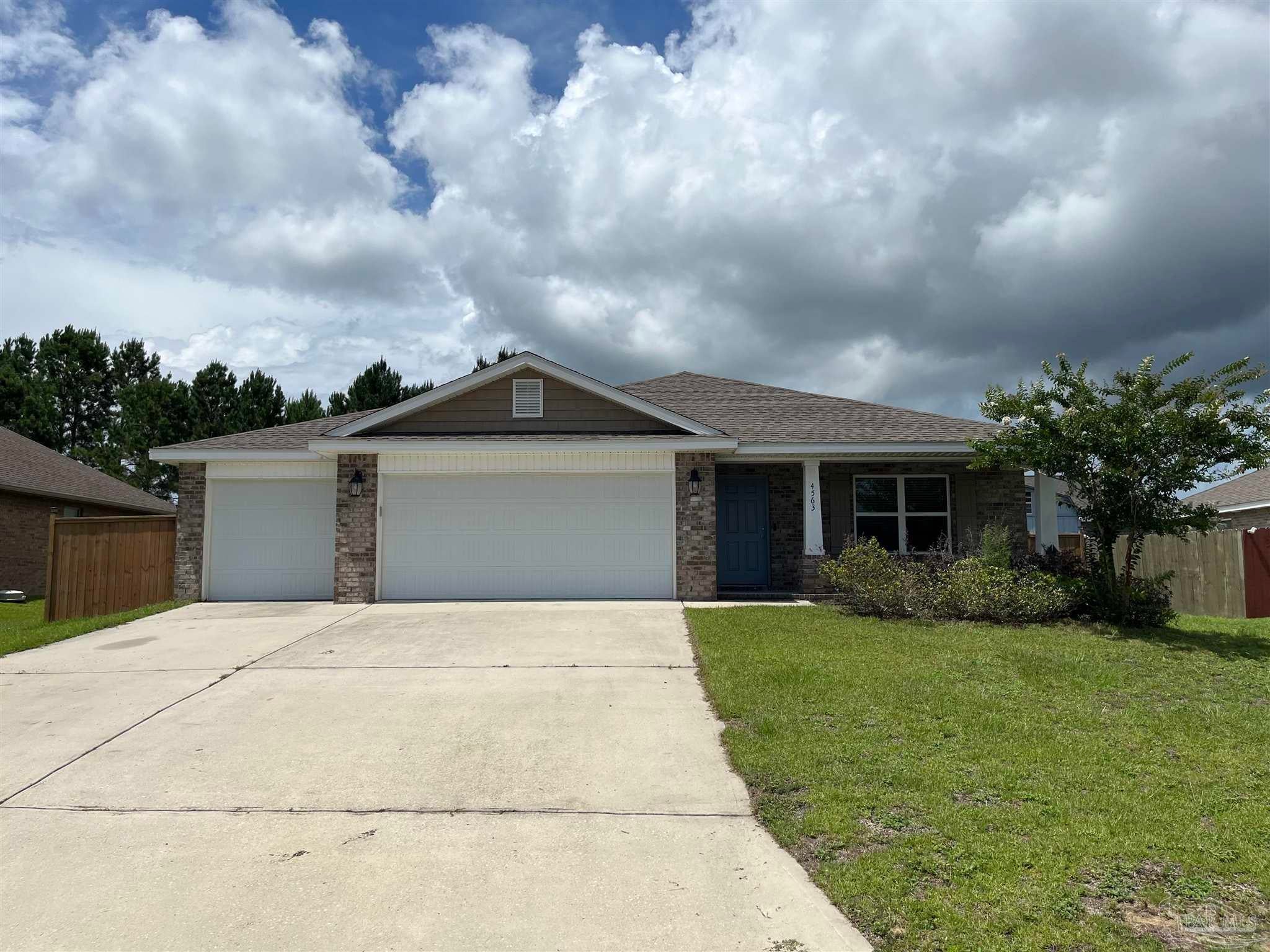 Photo of Listing #666179