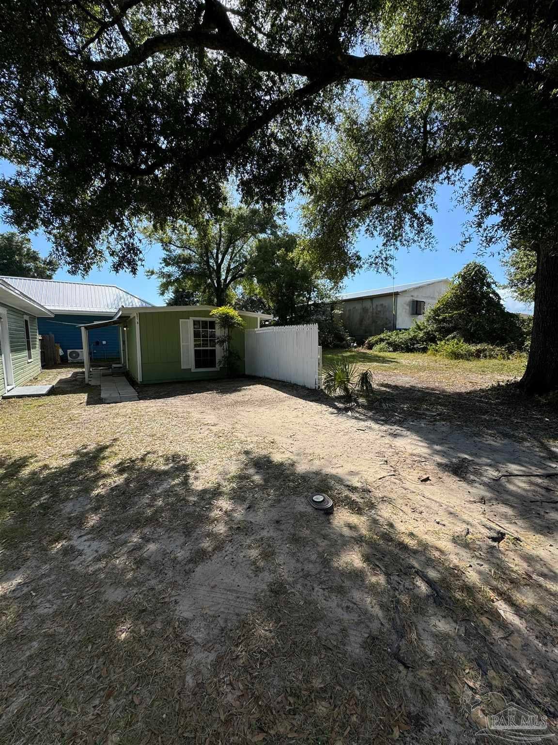 Photo of Listing #666389